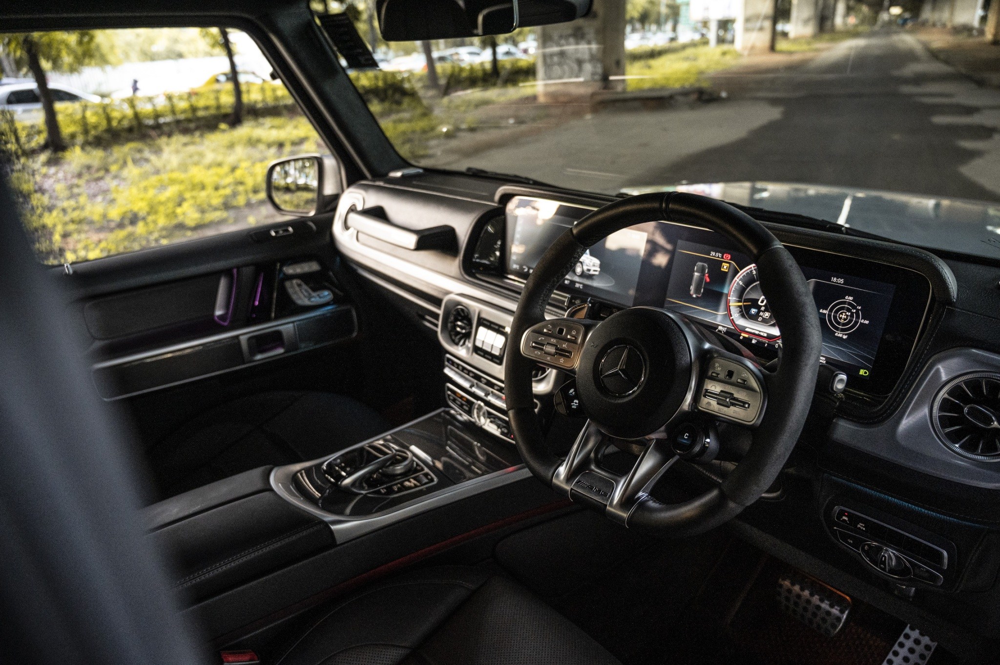 2021 Mercedes-Benz G63 สีเงิน (รูปที่ 14)