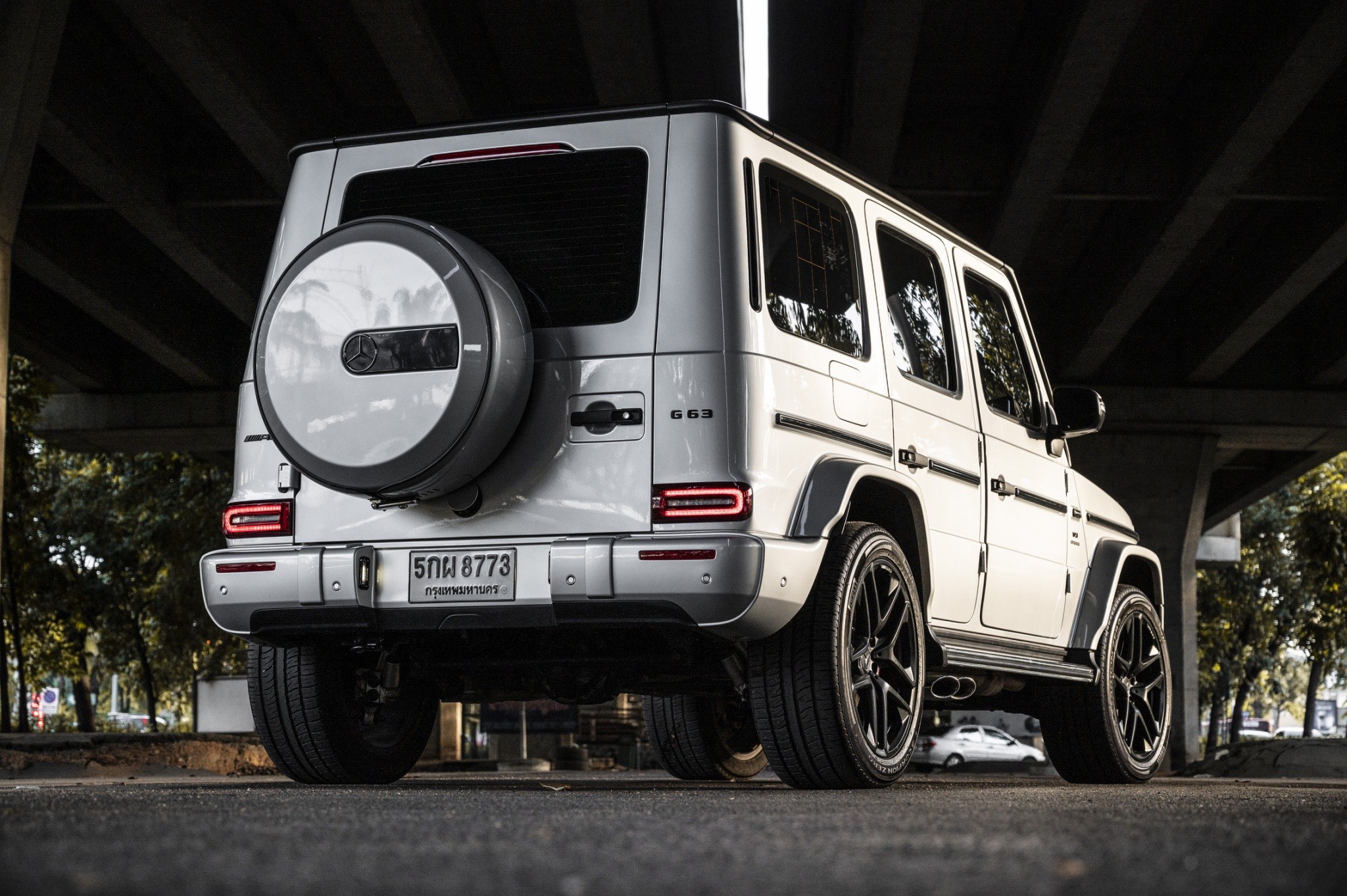2021 Mercedes-Benz G63 สีเงิน (รูปที่ 8)