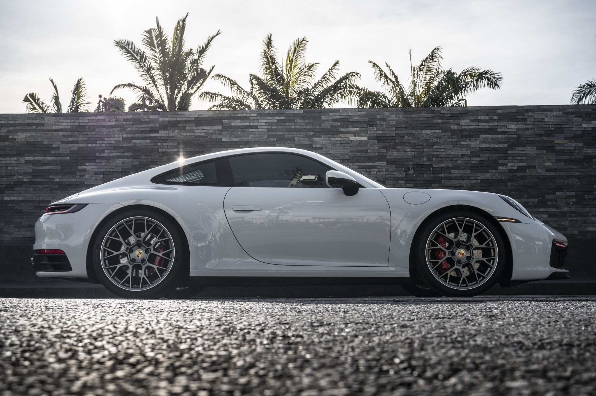 2019 Porsche 992 Carera S สีขาว (รูปที่ 9)