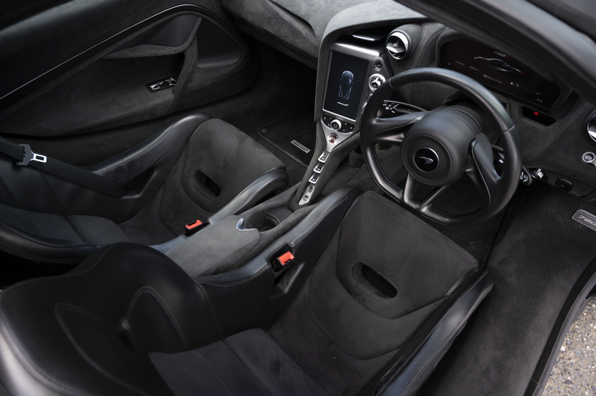 2021 McLaren 720S coupe performance สีเขียว (รูปที่ 19)