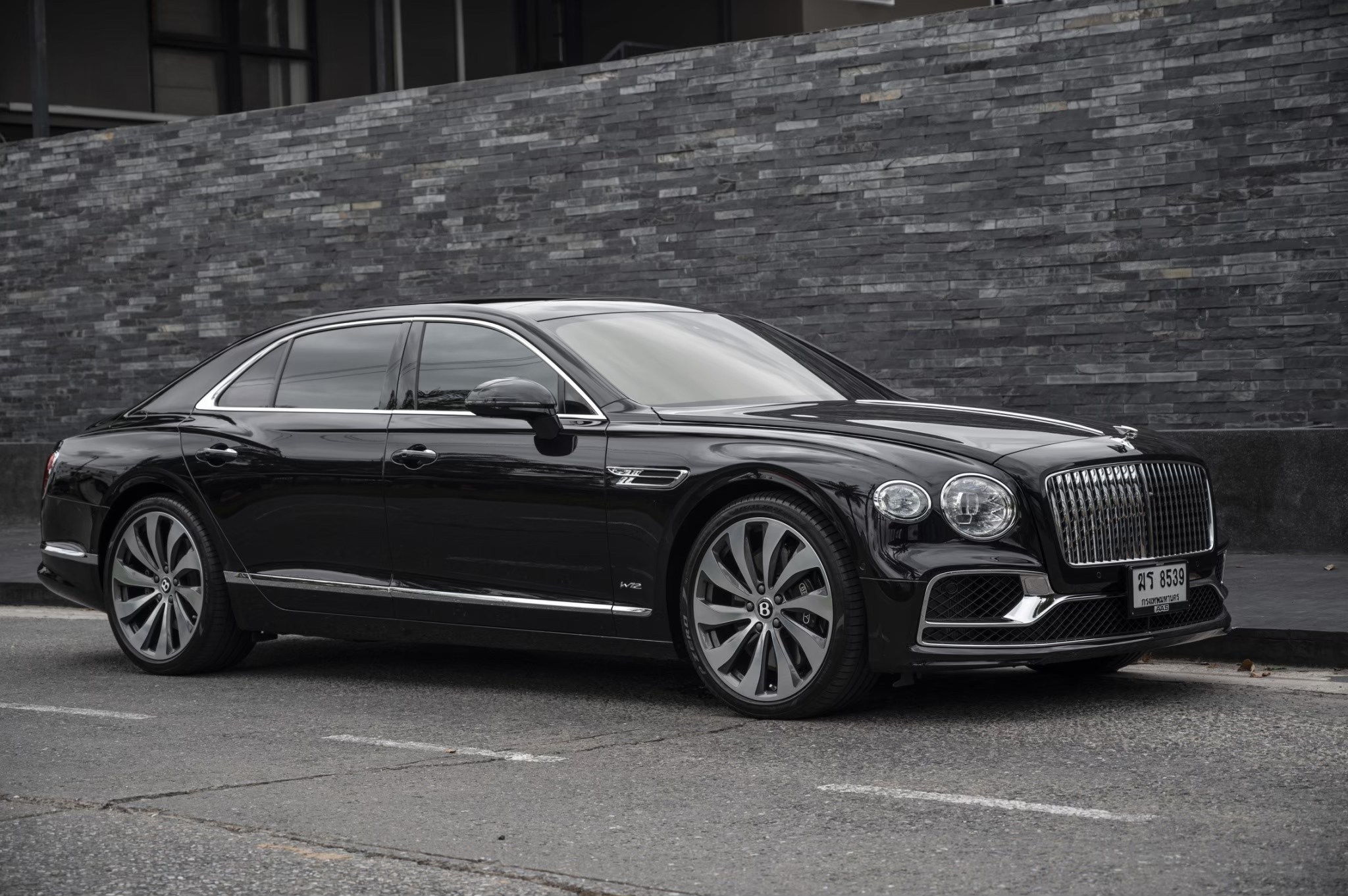 2021 Bentley Flying spur W12 twin turbo ASS full spec สีดำ