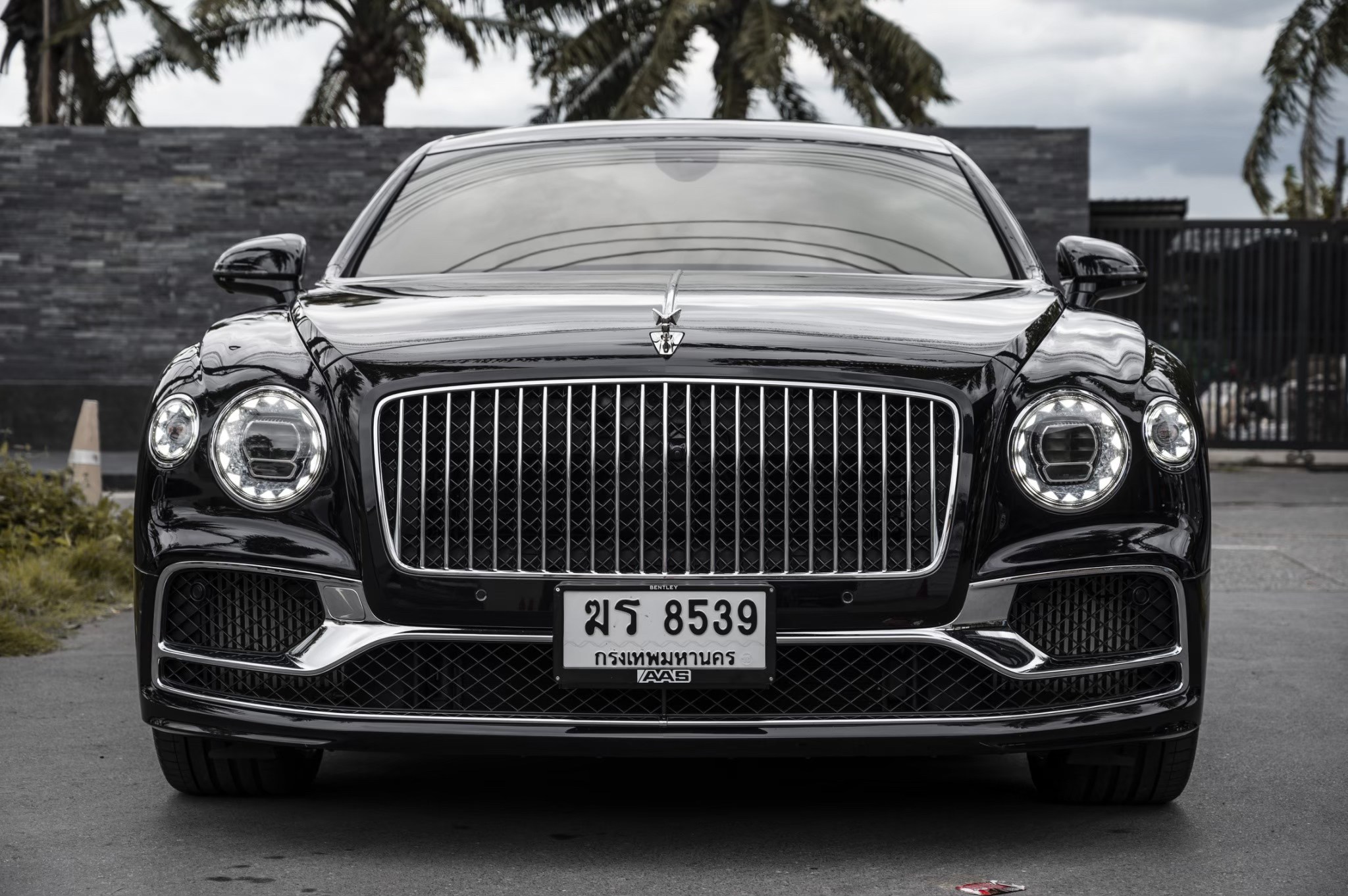 2021 Bentley Flying spur W12 twin turbo ASS full spec สีดำ (รูปที่ 3)