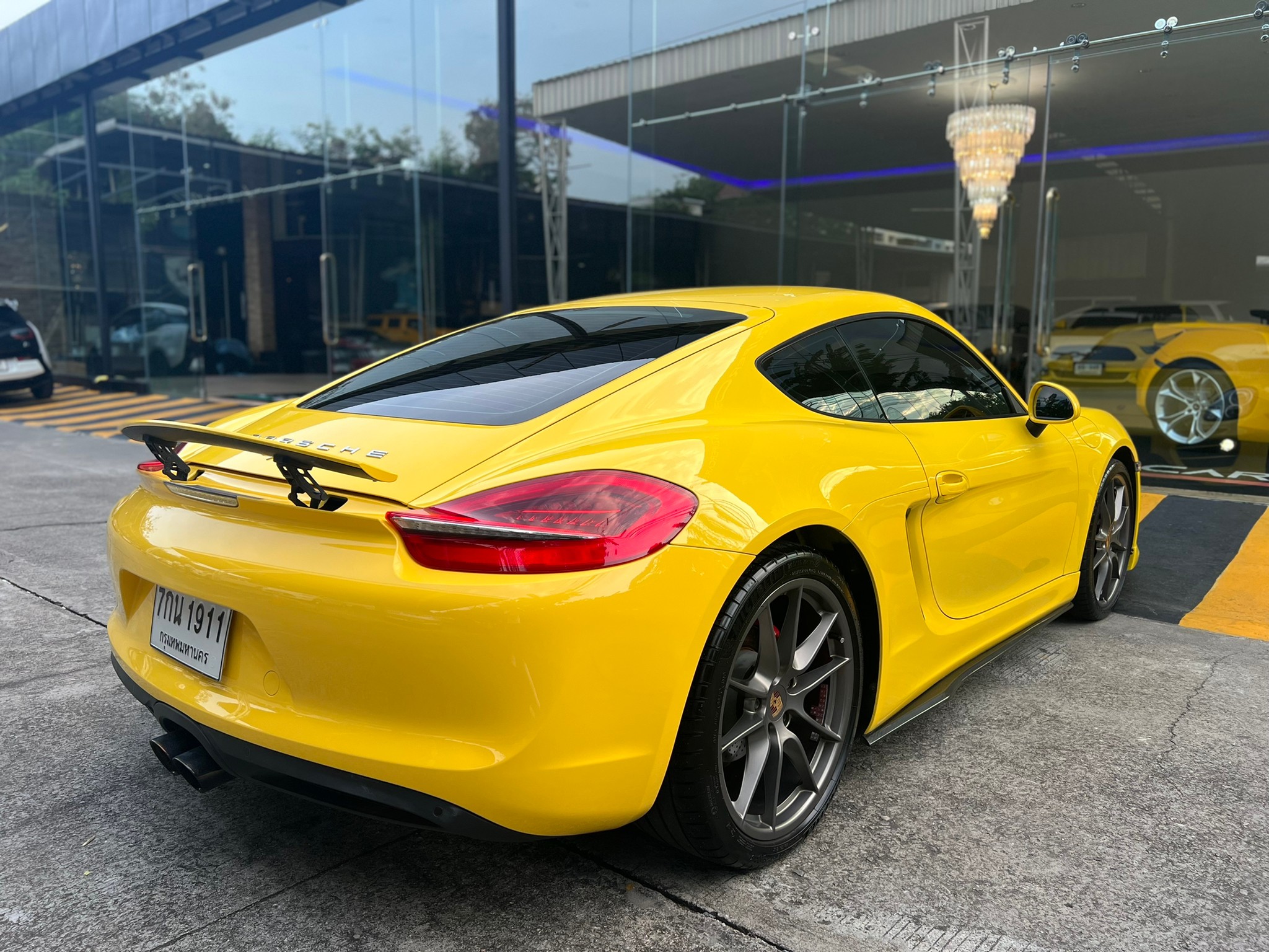 2015 Porsche Cayman 981 2.7 PDK สีเหลือง (รูปที่ 7)