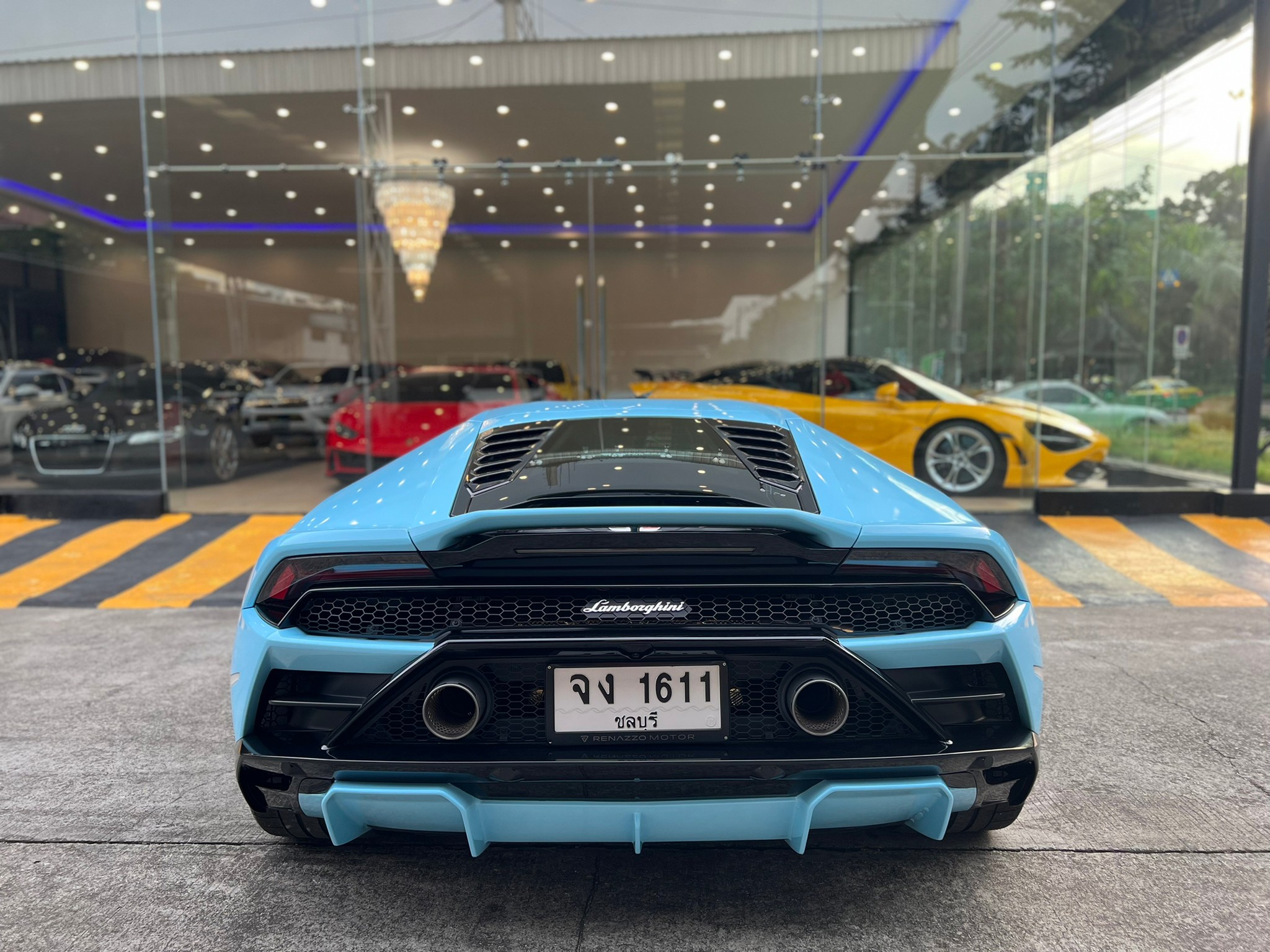 2021 Lamborghini Huracan EVO RWD à¸ªà¸µà¸Ÿà¹‰à¸²
