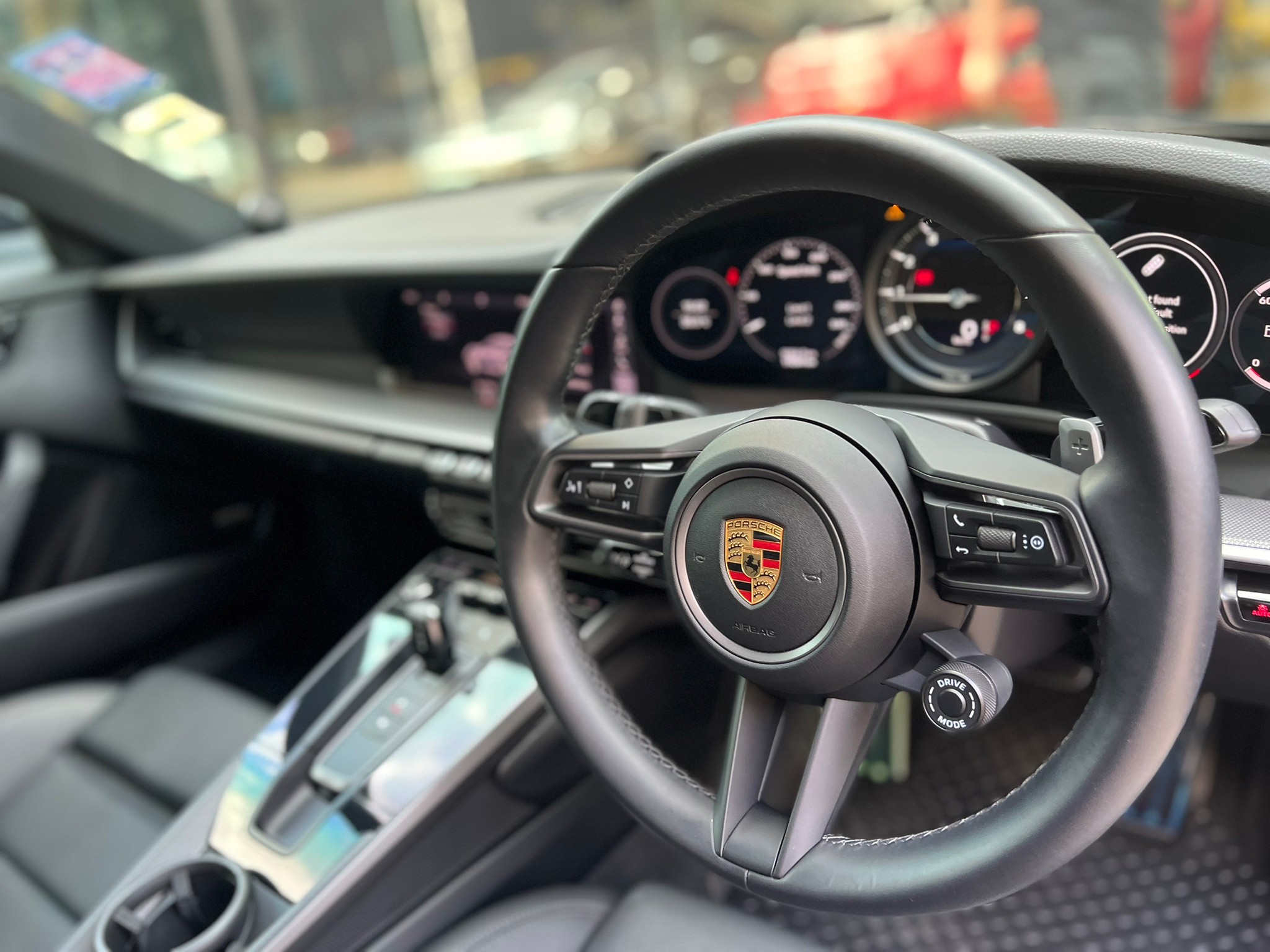 2021 Porsche Carrera 992 coupe สีดำ (รูปที่ 7)