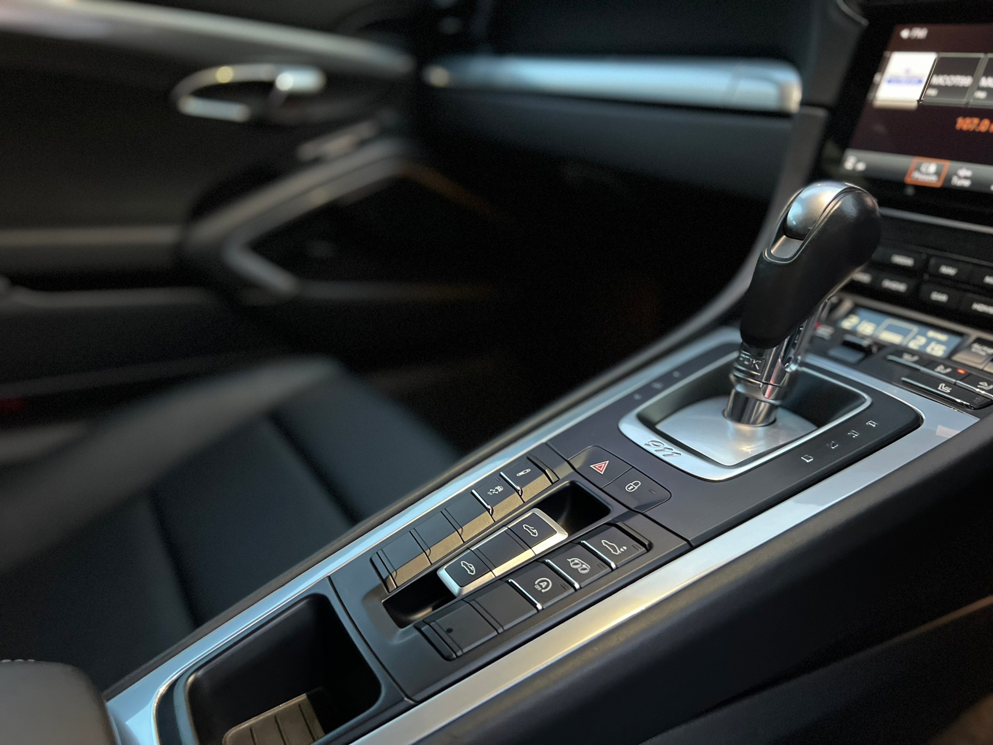 2022 Porsche Carrera 991.2 Targa4S Miamiblue สีฟ้า (รูปที่ 4)