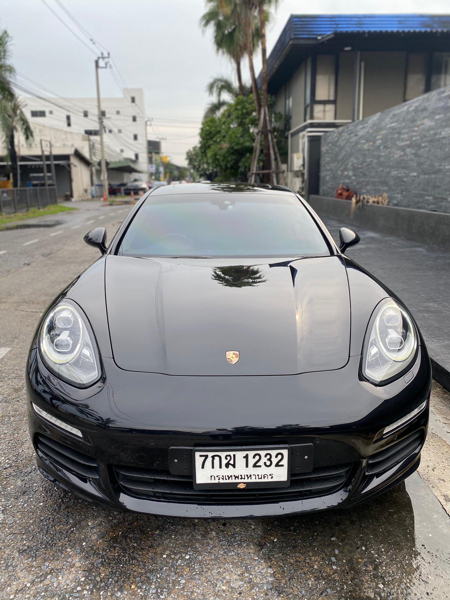 2014 Porsche Panamera E-Hybrid สีดำ (รูปที่ 2)