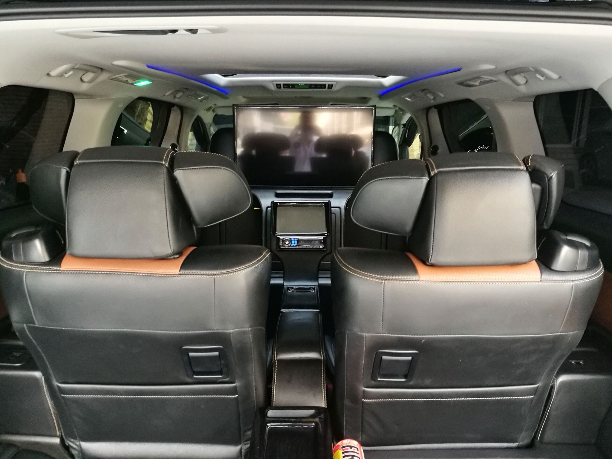 2014 Toyota Vellfire สีดำ (รูปที่ 16)