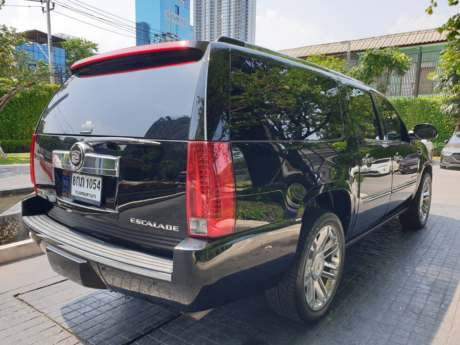 2020 Citroen CADILLAC ESCARADE 6.2 L VIP สีดำ (รูปที่ 6)