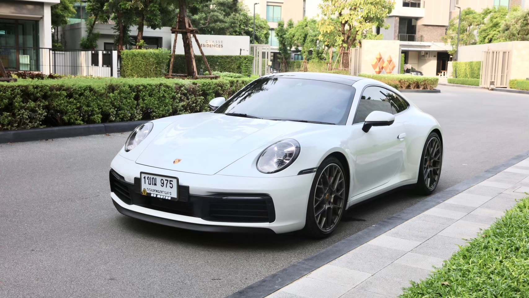 2020 Porsche Porsche Carrera S (992) สีขาว (รูปที่ 2)