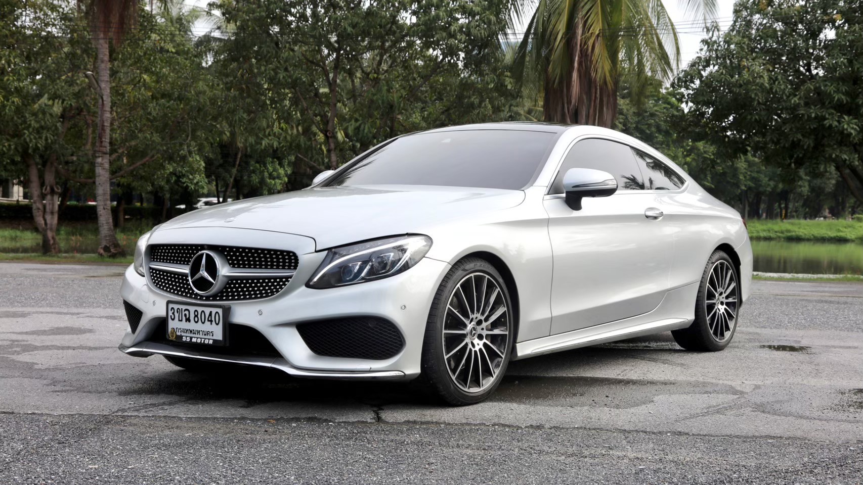 2017 Mercedes-Benz C250 AMG COUPE สีเงิน