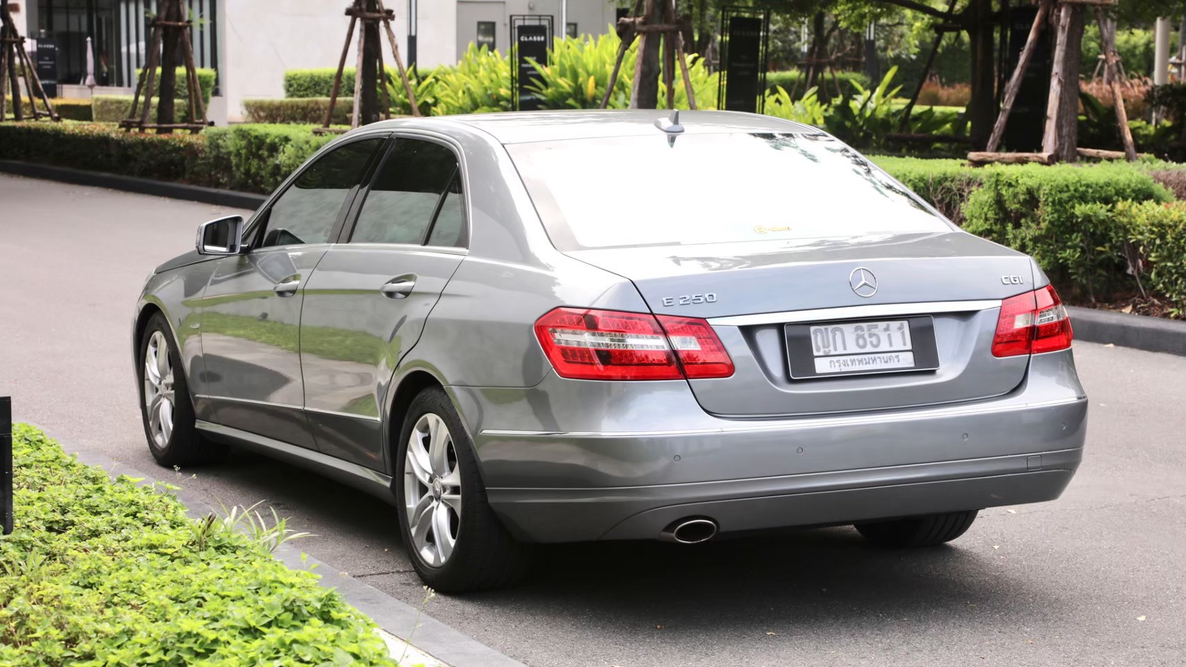 2010 Mercedes-Benz E-Class W212 E250 สีเทา