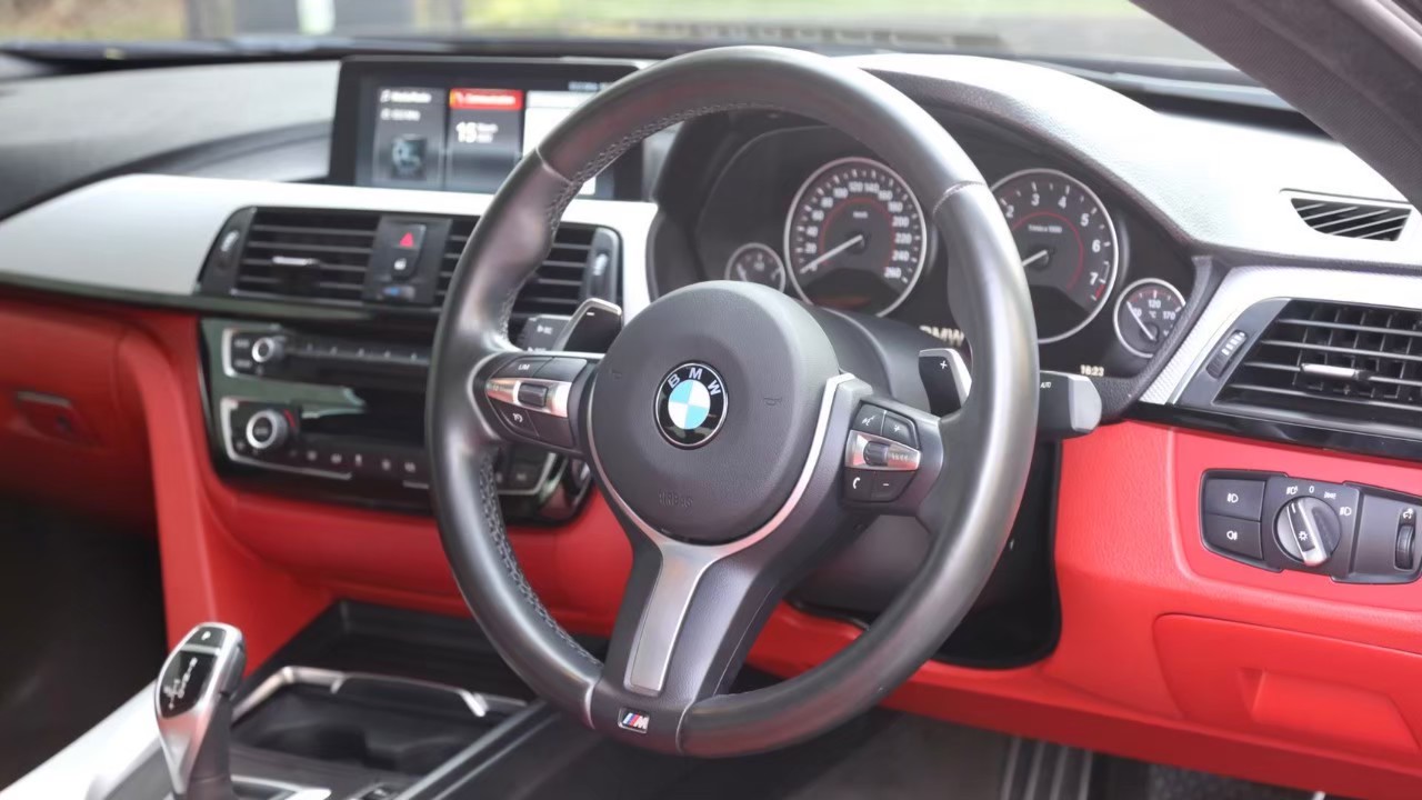 2022 BMW 430i M SPORT สีดำ (รูปที่ 8)