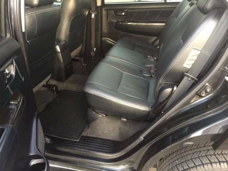 Toyota Fortuner GEN 1 ไมเนอร์เชนจ์ โฉม 2011-2014 ปี 2014 สีด (รูปที่ 7)