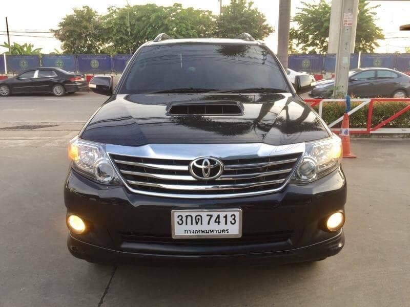 Toyota Fortuner GEN 1 ไมเนอร์เชนจ์ โฉม 2011-2014 ปี 2014 สีด (รูปที่ 3)
