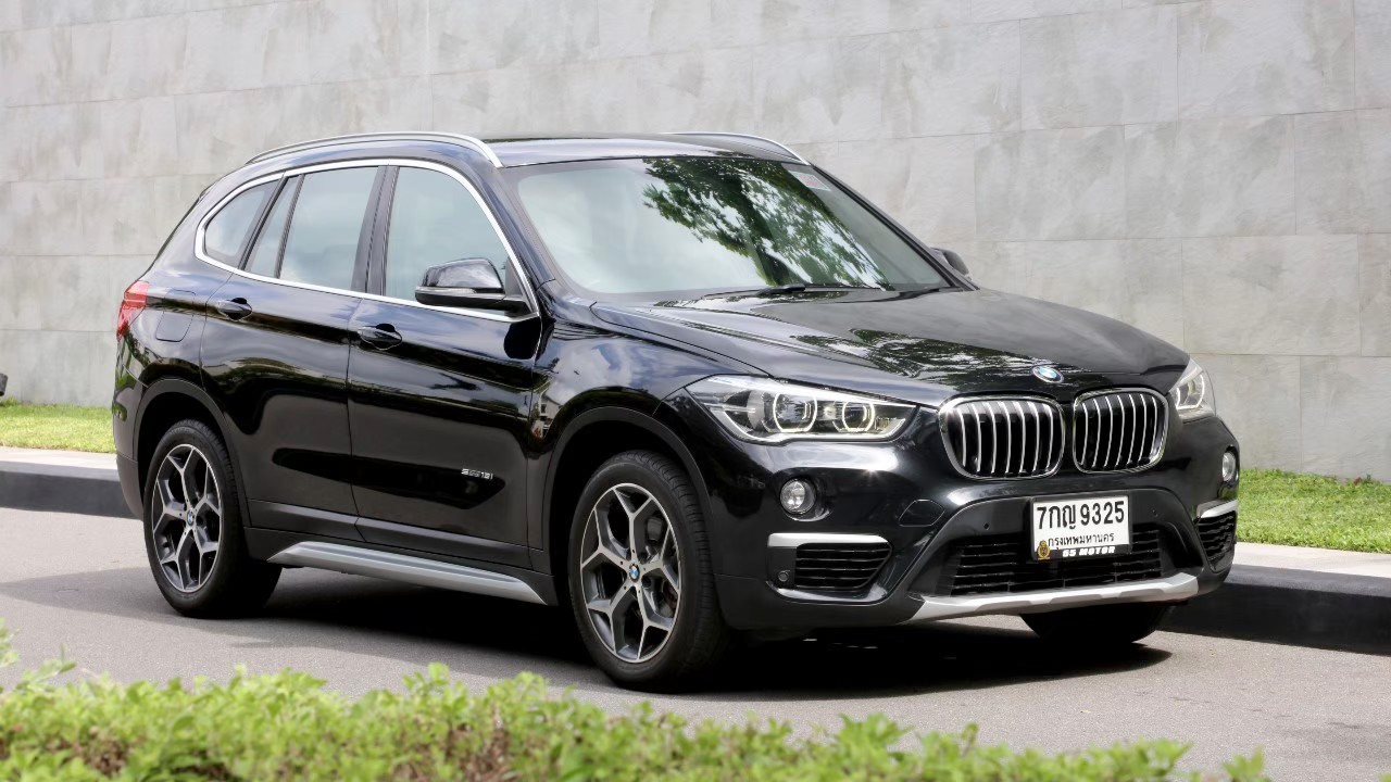 2017 BMW X1 SDRIVE 18i X-LINE สีดำ