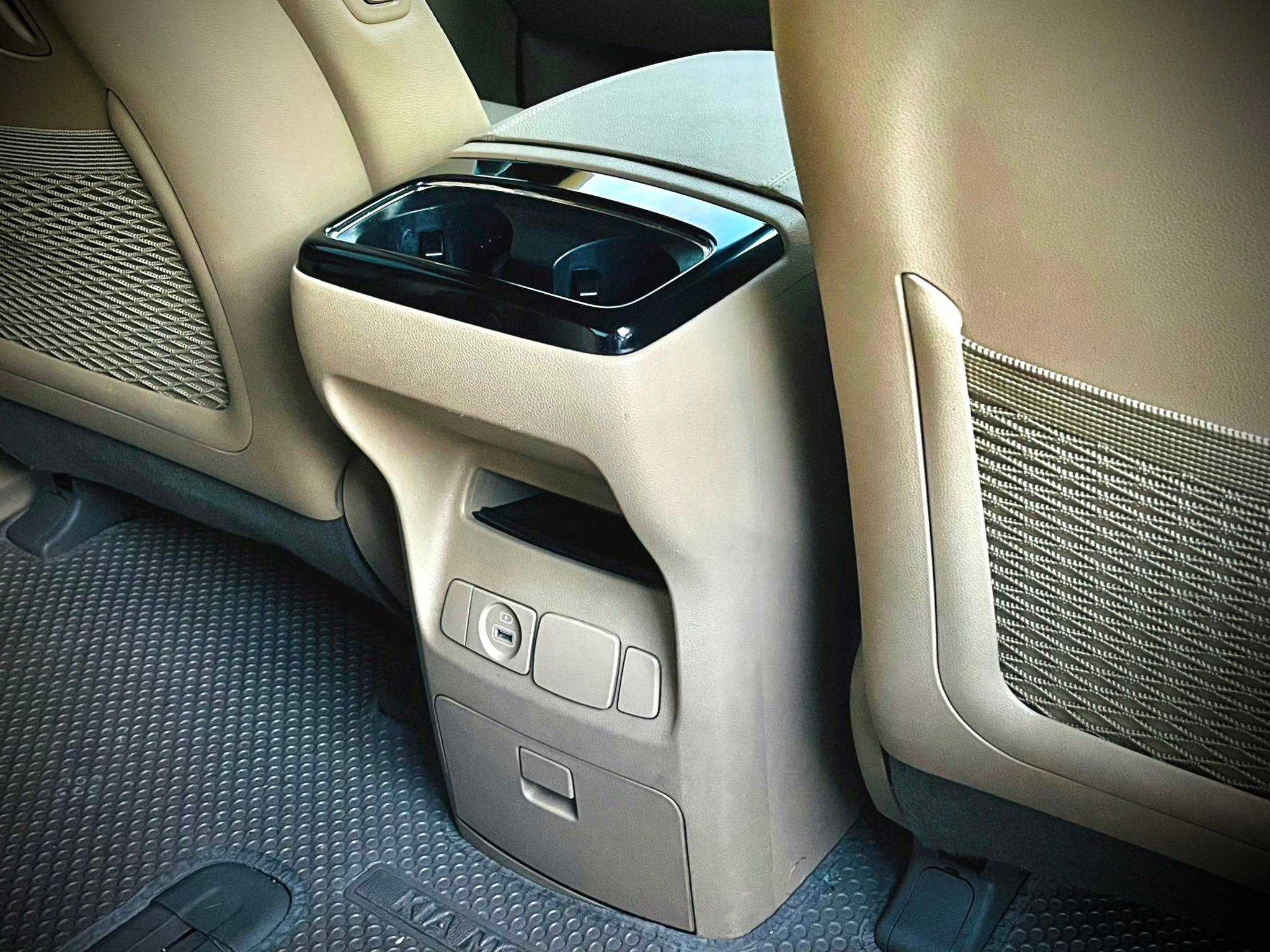 KIA Grand Carnival ขายถูกที่สุดในโลกมนุษย์ (รูปที่ 42)