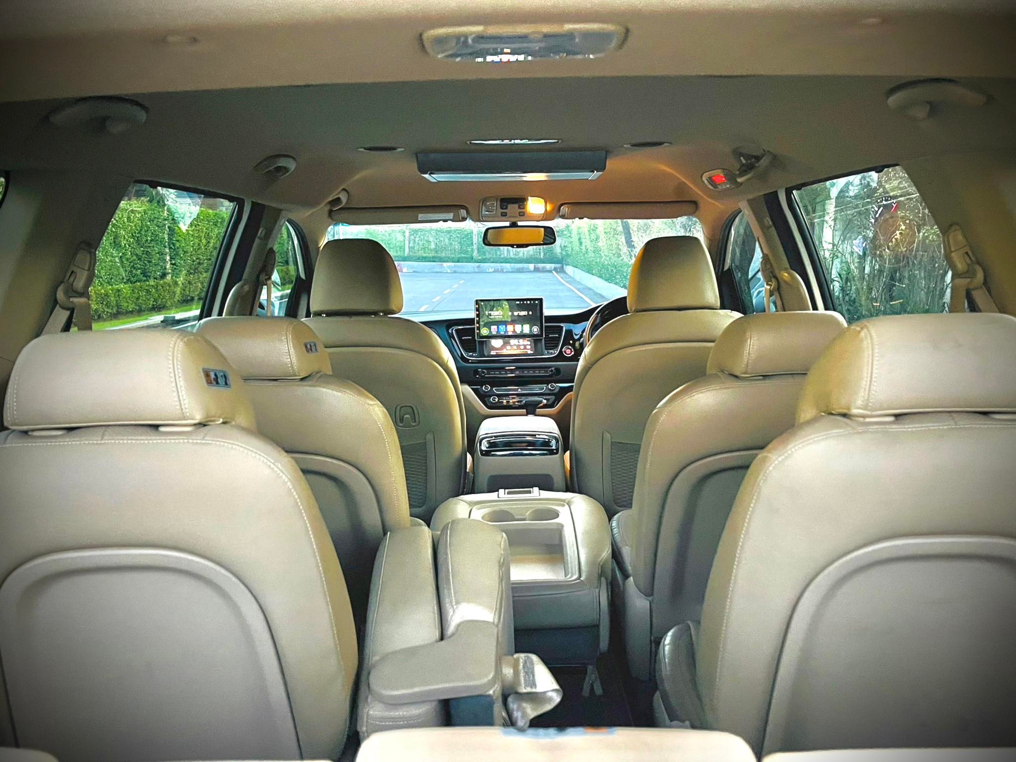 KIA Grand Carnival ขายถูกที่สุดในโลกมนุษย์ (รูปที่ 40)