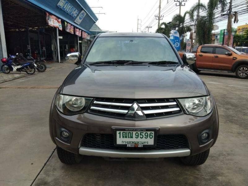 Mitsubishi Triton Mega cab ปี 2015 สีน้ำตาล (รูปที่ 3)