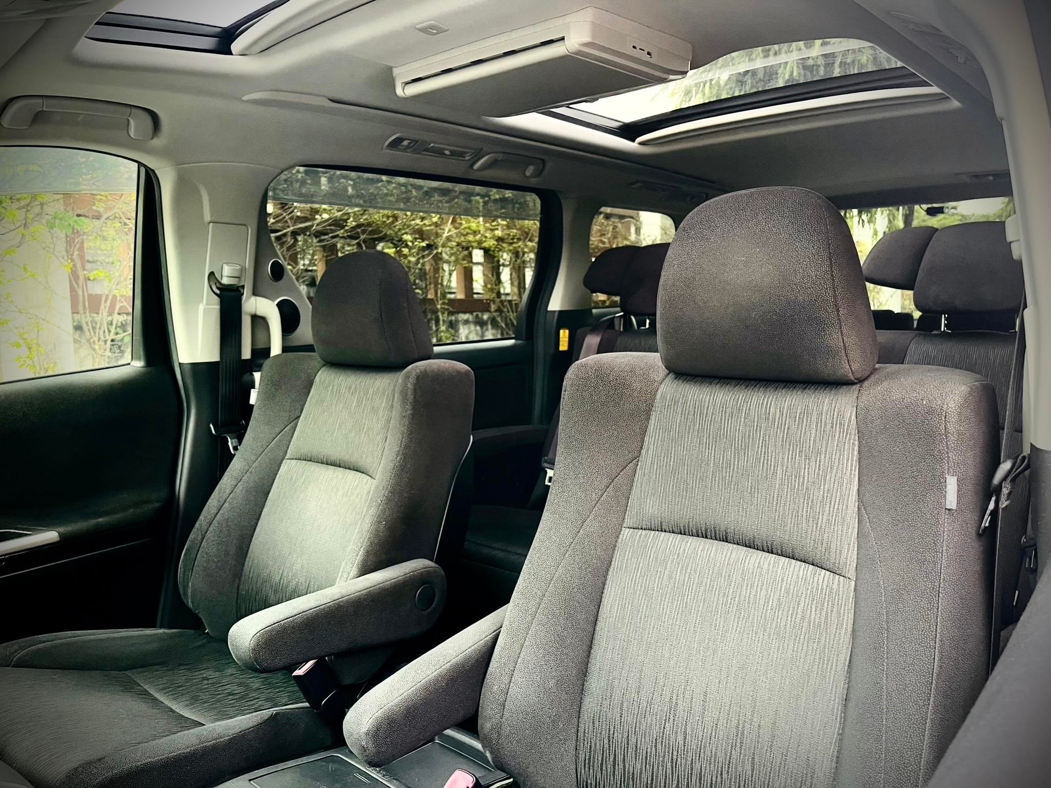 Toyota Vellfire ZG รถมือเดียว ต้องบอกโคตรใหม่ (รูปที่ 50)