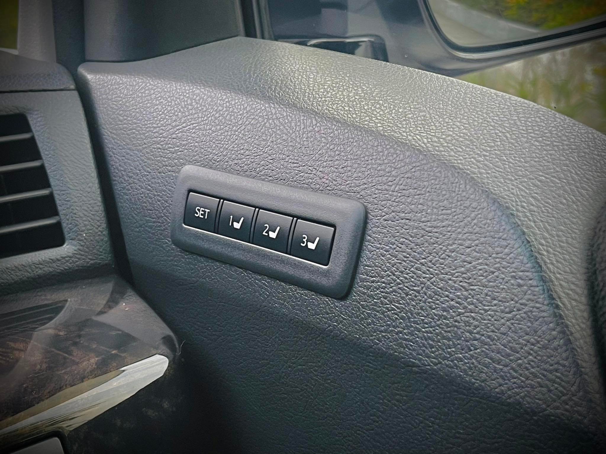 Toyota Vellfire ZG รถมือเดียว ต้องบอกโคตรใหม่ (รูปที่ 28)