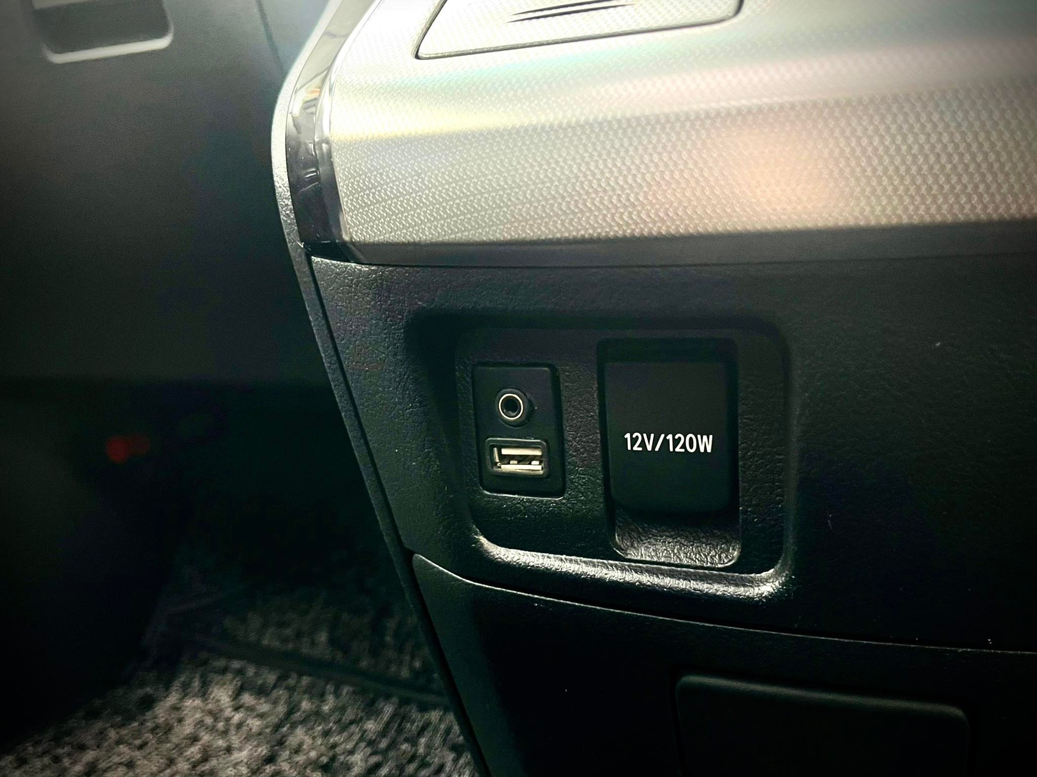 Toyota Vellfire ZG รถมือเดียว ต้องบอกโคตรใหม่ (รูปที่ 42)