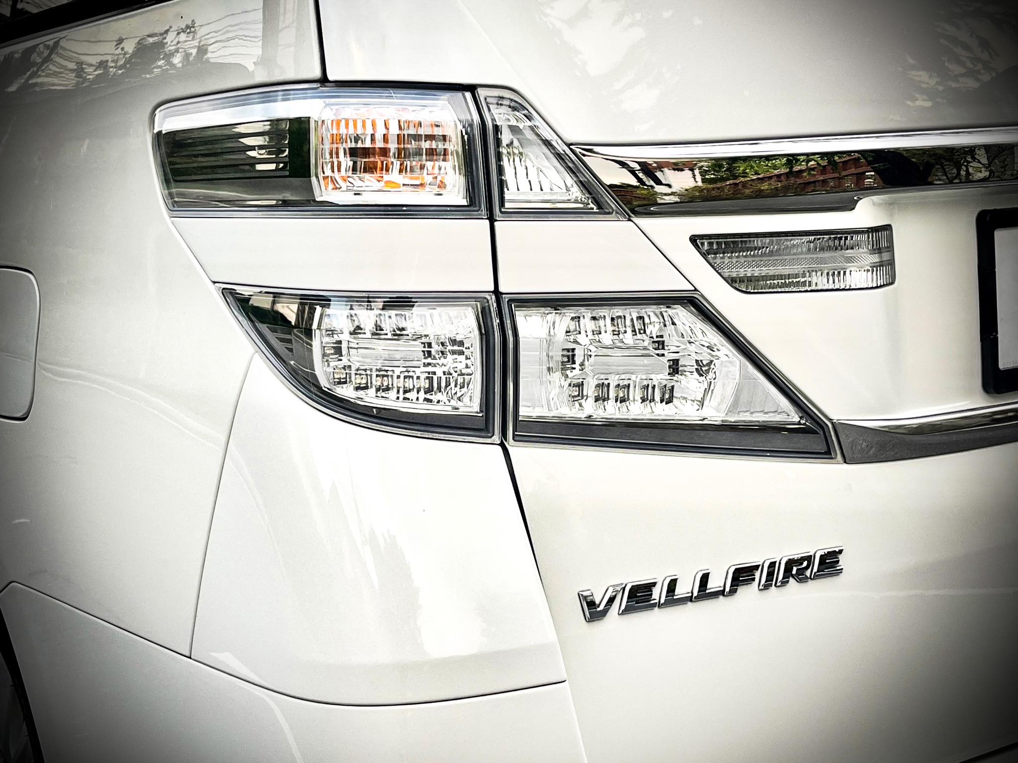 Toyota Vellfire ZG รถมือเดียว ต้องบอกโคตรใหม่