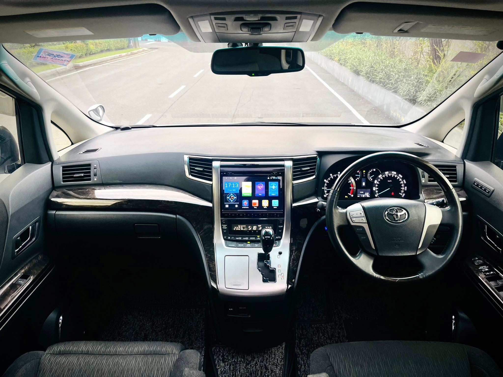 Toyota Vellfire ZG รถมือเดียว ต้องบอกโคตรใหม่ (รูปที่ 19)