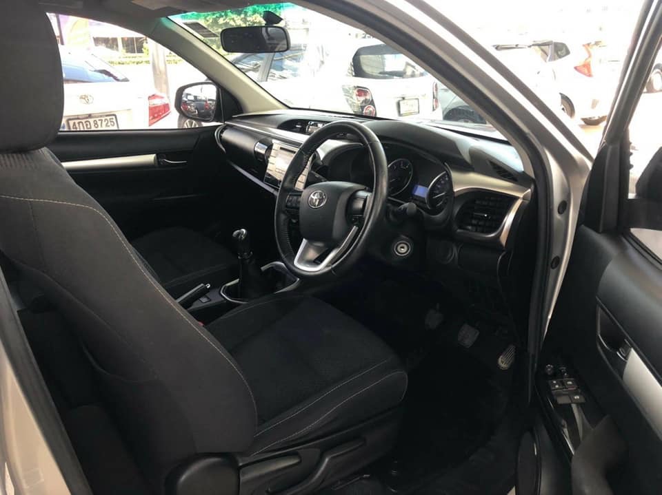 Toyota Hilux Revo Double cab ปี 2018 สีเทา (รูปที่ 6)