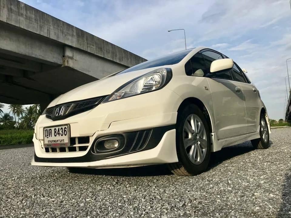 Honda Jazz GE ปี 2011 สีขาว (รูปที่ 14)