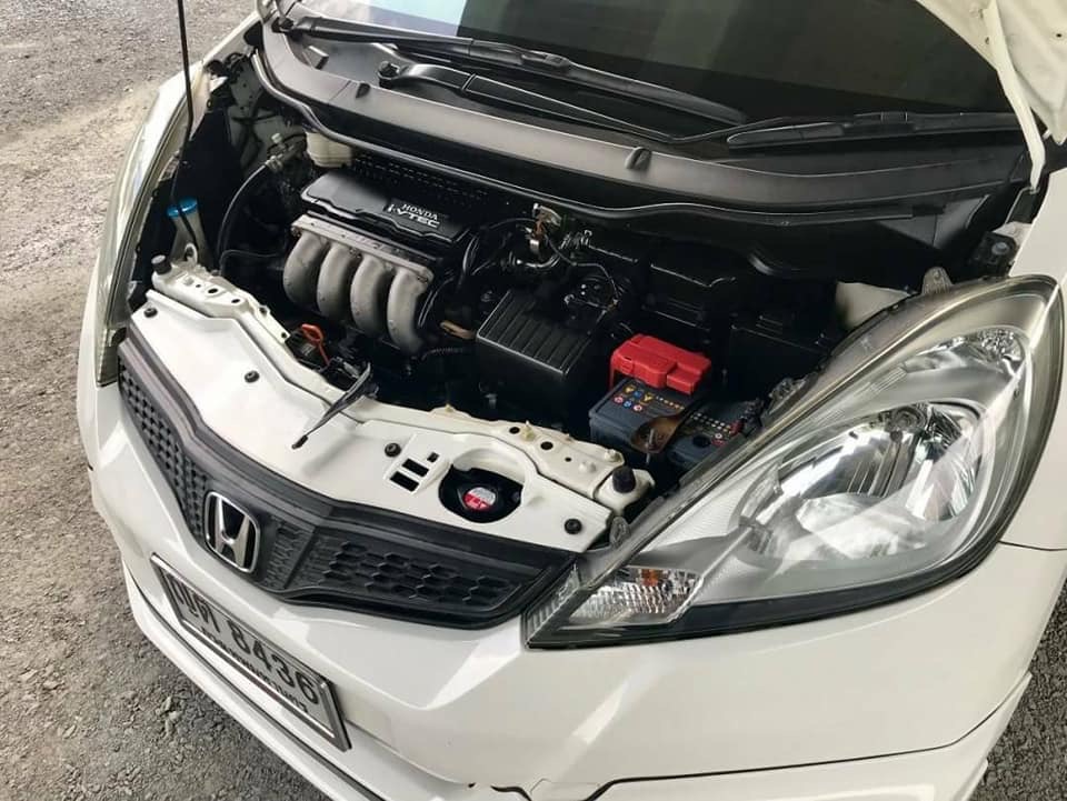Honda Jazz GE ปี 2011 สีขาว (รูปที่ 13)
