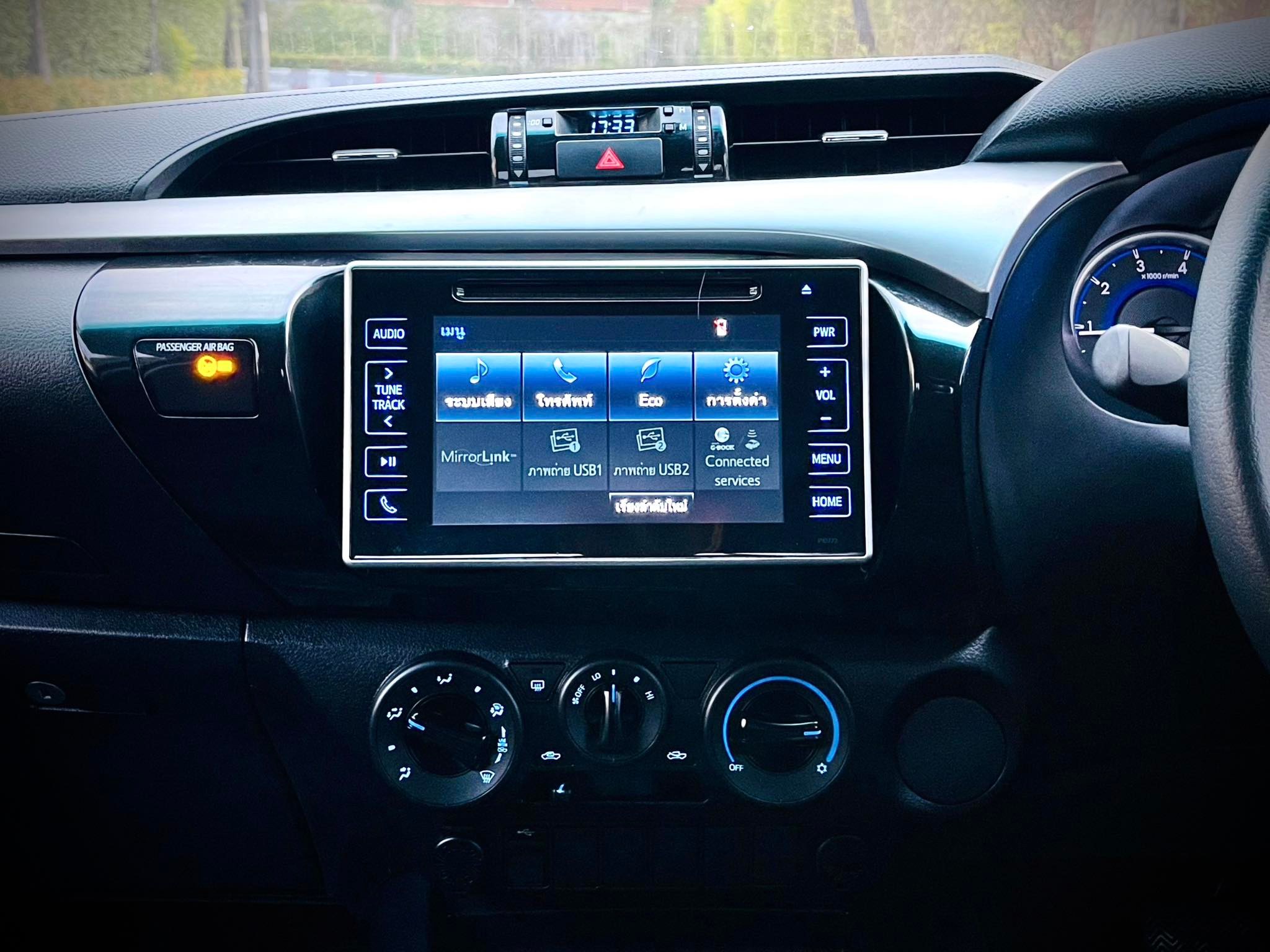 Toyota Revo Prerunner Smart Cab Minorchange สวยจับใจ (รูปที่ 25)