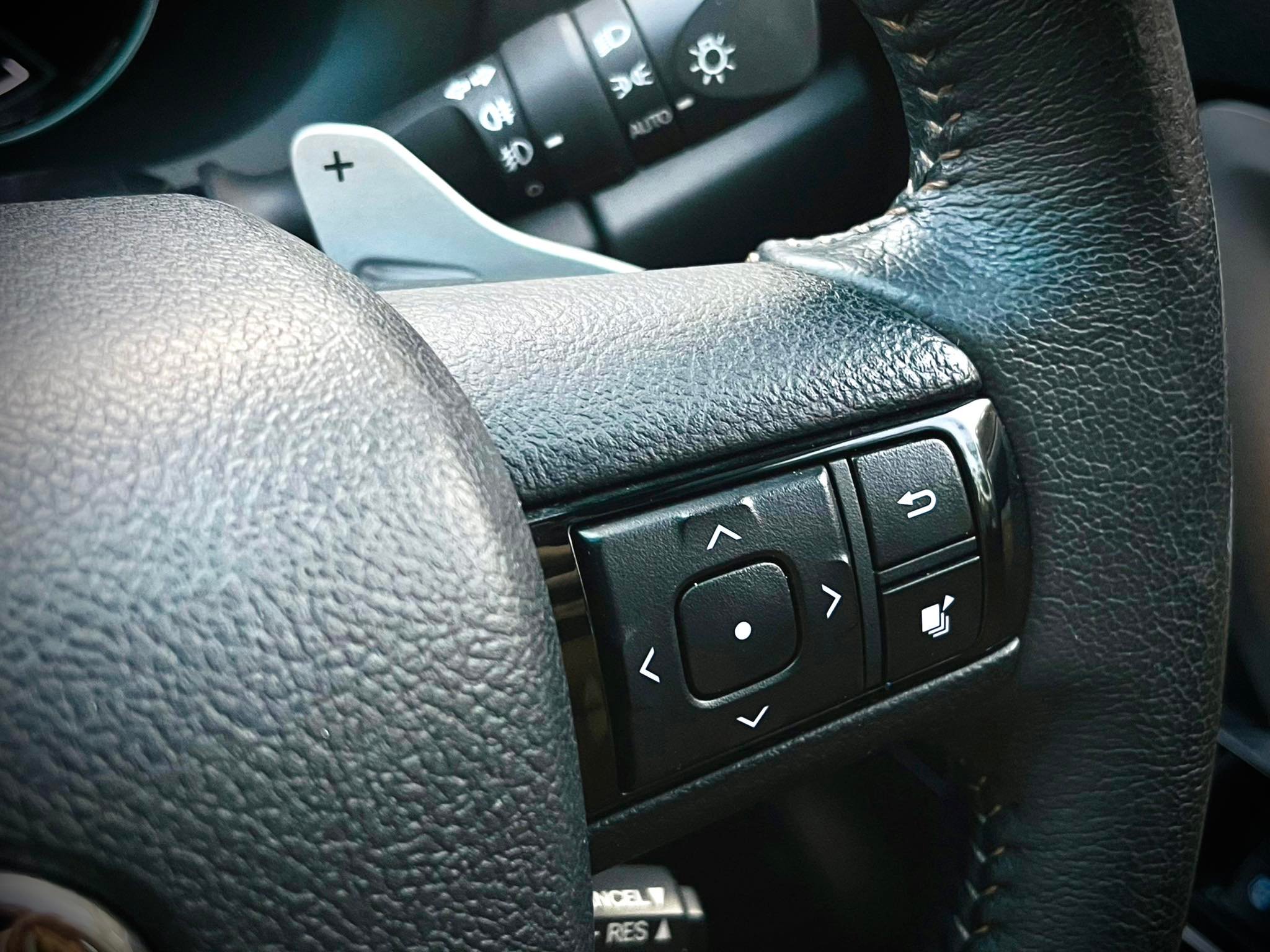Toyota Fortuner 2.8 4Wd Topสุด สวยสุดในตำนาน ของแท้ต้องคันนี้ (รูปที่ 44)
