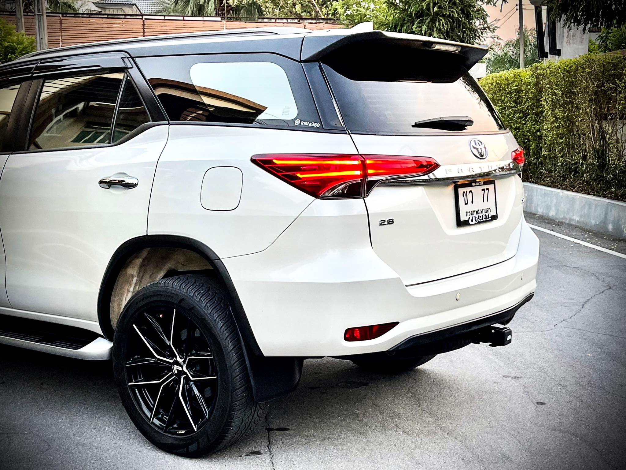 Toyota Fortuner 2.8 4Wd Topสุด สวยสุดในตำนาน ของแท้ต้องคันนี้ (รูปที่ 8)