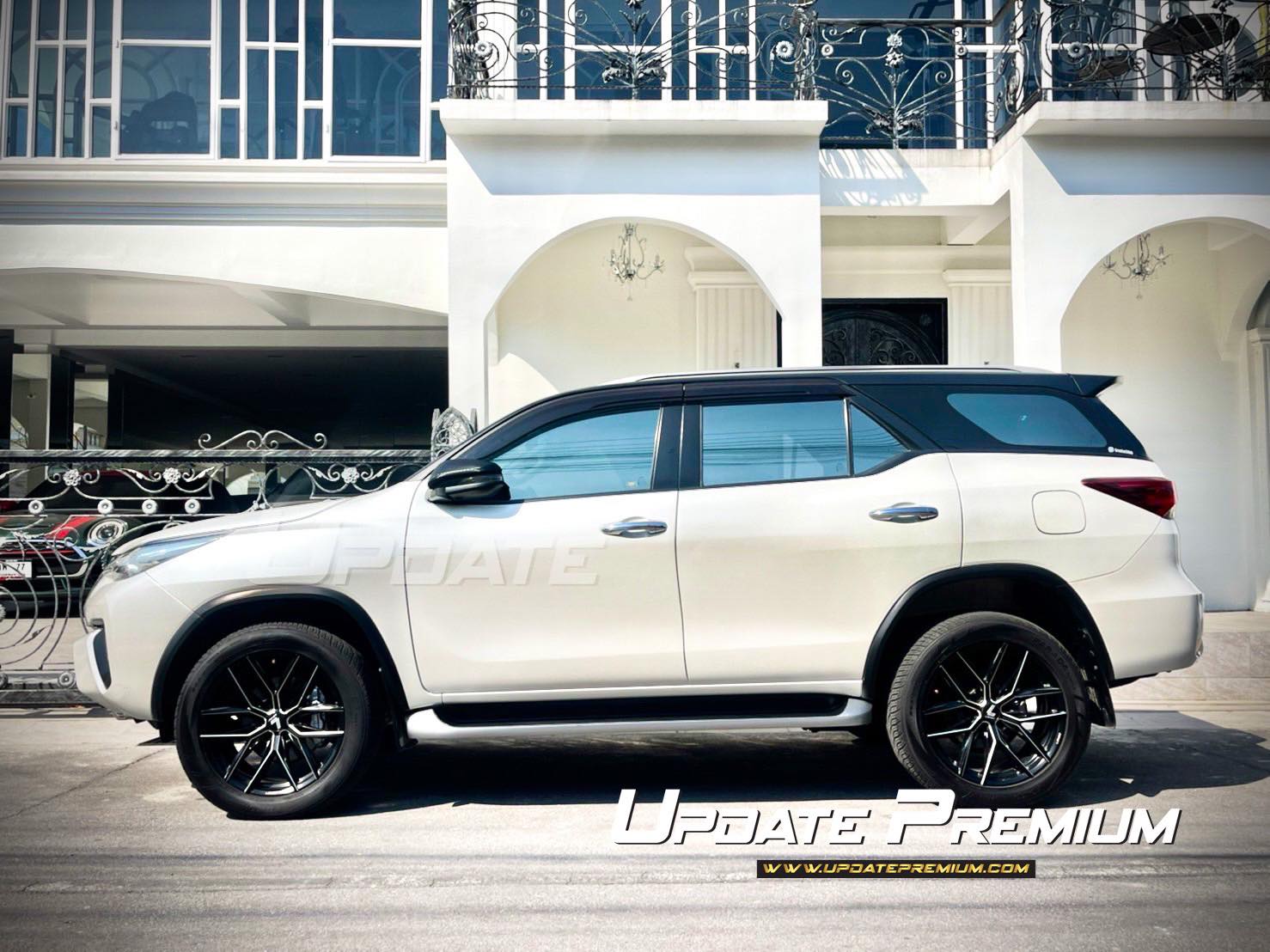 Toyota Fortuner 2.8 4Wd Topสุด สวยสุดในตำนาน ของแท้ต้องคันนี้ (รูปที่ 10)