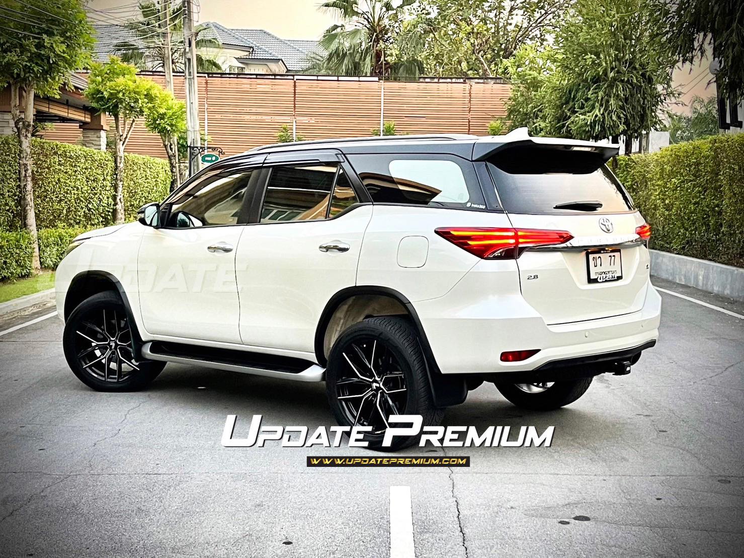 Toyota Fortuner 2.8 4Wd Topสุด สวยสุดในตำนาน ของแท้ต้องคันนี้ (รูปที่ 5)