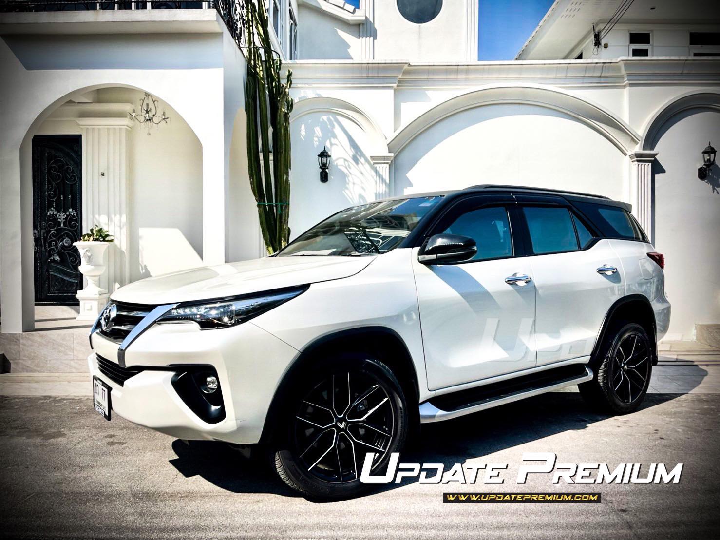 Toyota Fortuner 2.8 4Wd Topสุด สวยสุดในตำนาน ของแท้ต้องคันนี้ (รูปที่ 4)