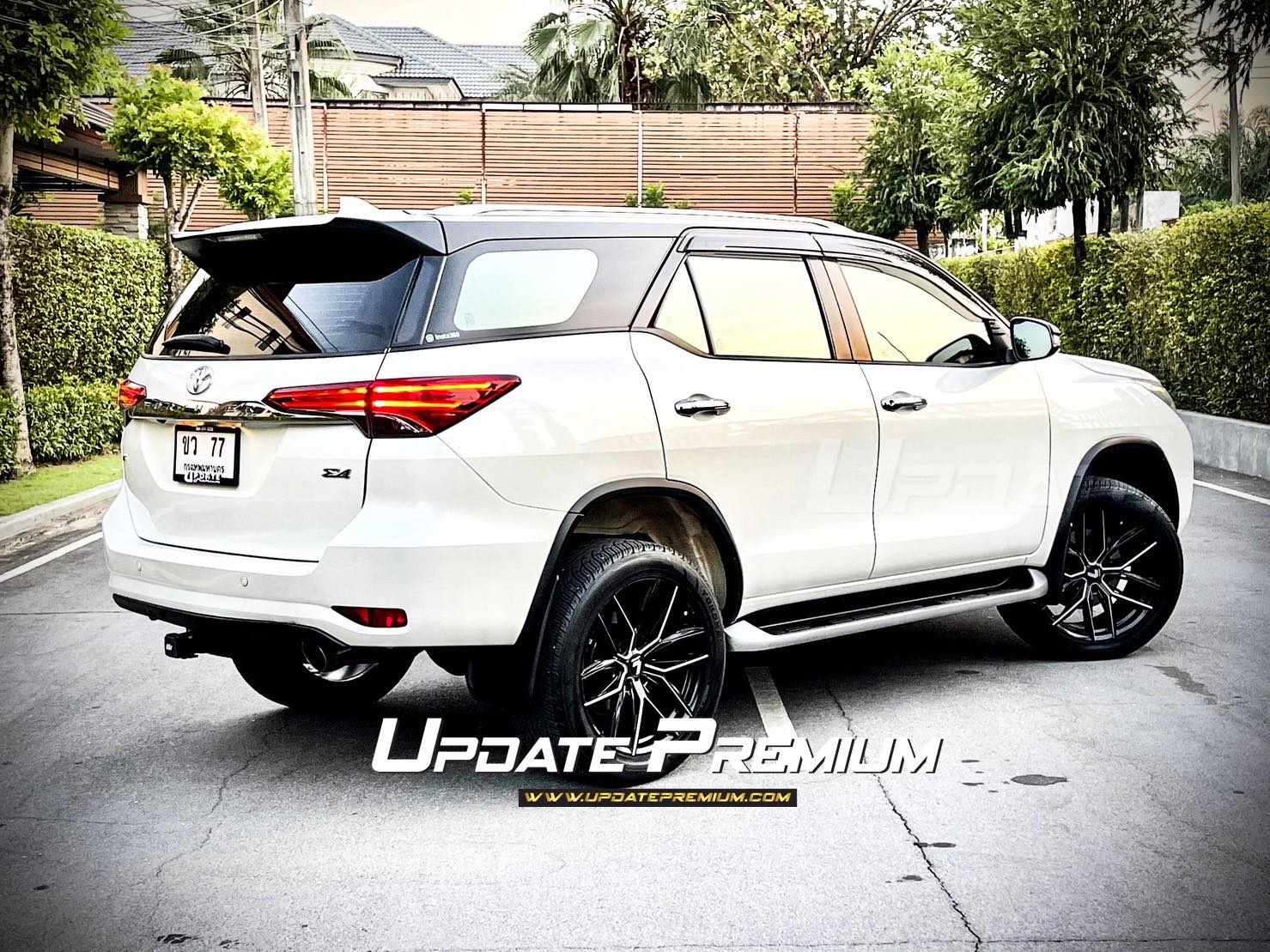 Toyota Fortuner 2.8 4Wd Topสุด สวยสุดในตำนาน ของแท้ต้องคันนี้ (รูปที่ 6)