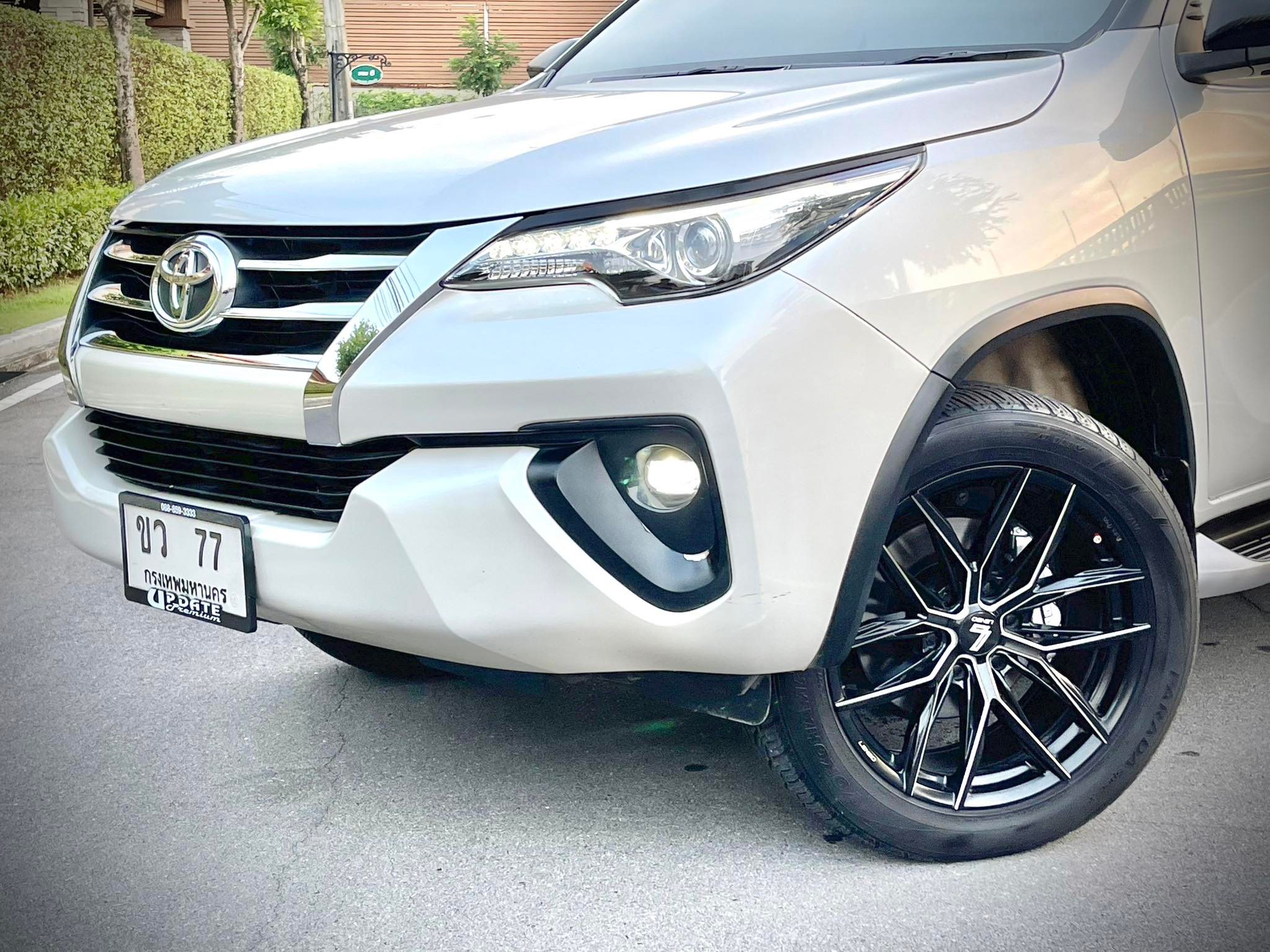 Toyota Fortuner 2.8 4Wd Topสุด สวยสุดในตำนาน ของแท้ต้องคันนี้