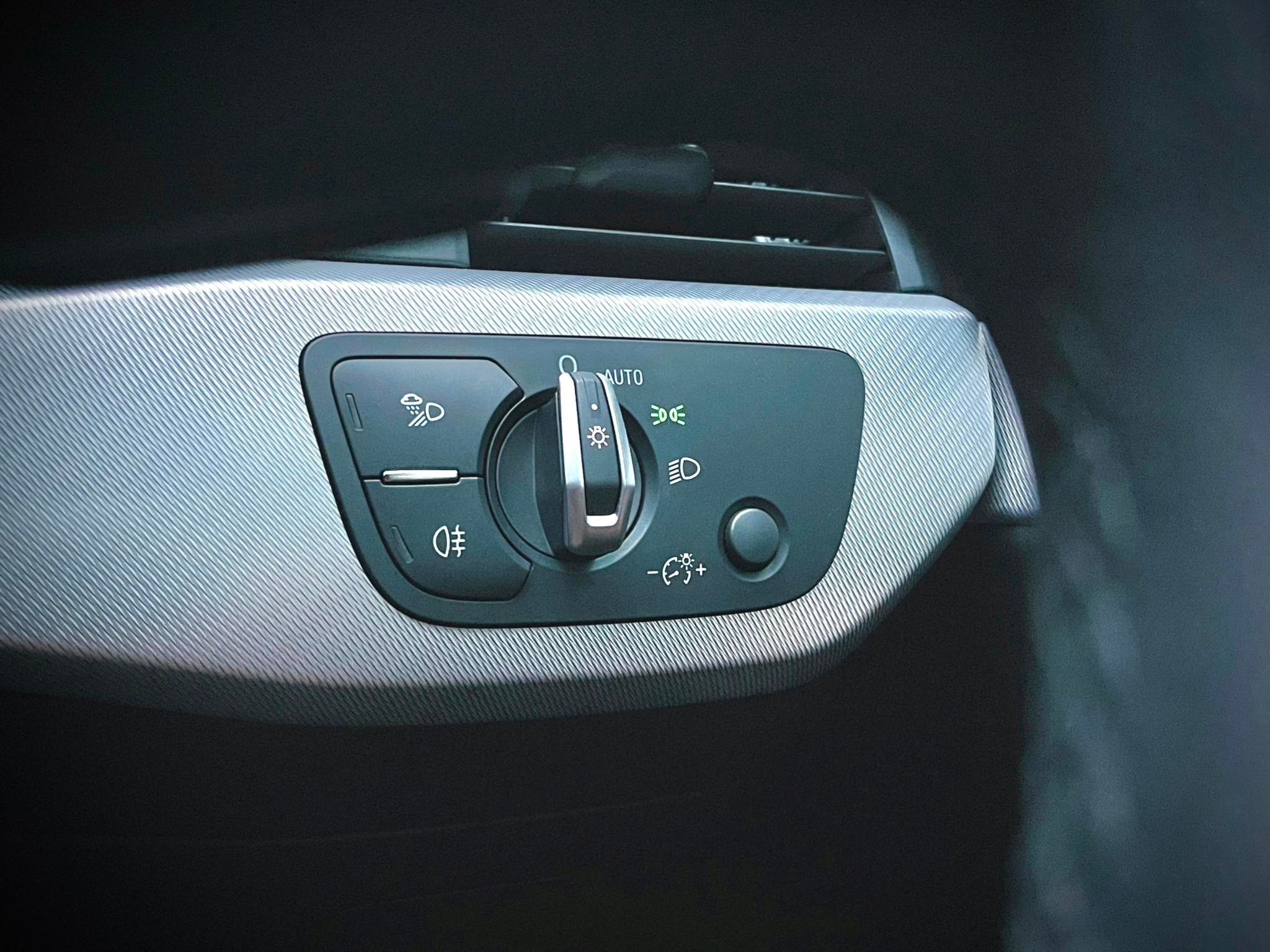 Audi A5 Sline Coupe หมื่นโล ท้าชนความใหม่จริงๆ (รูปที่ 28)
