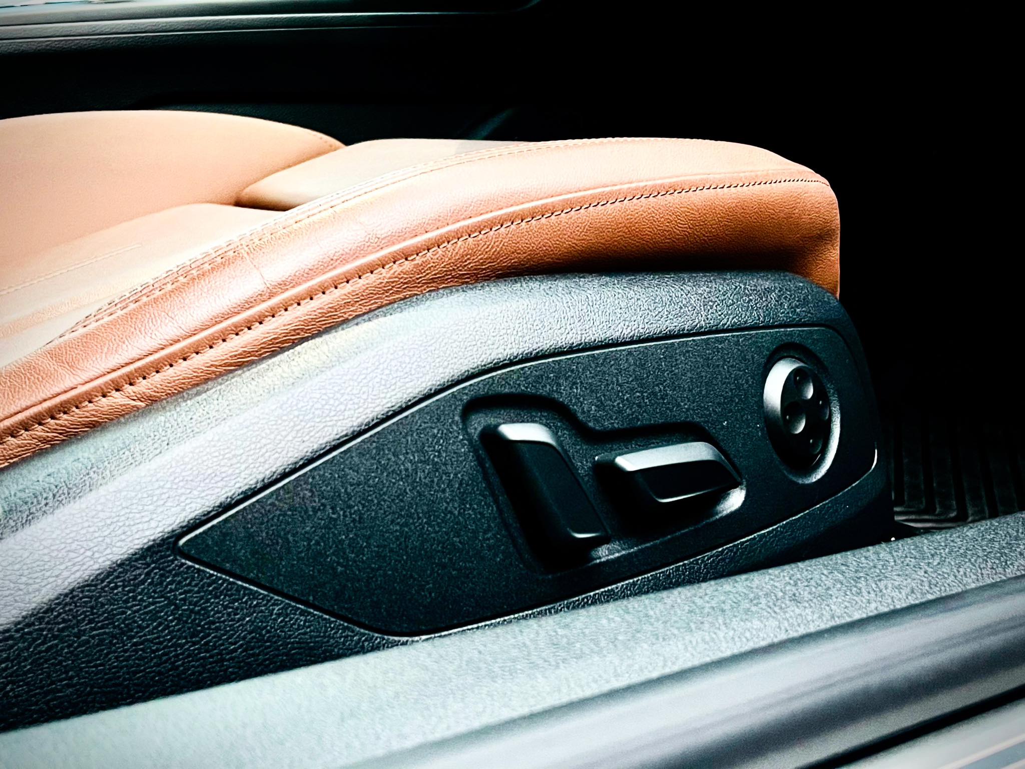 Audi A5 Sline Coupe หมื่นโล ท้าชนความใหม่จริงๆ (รูปที่ 36)