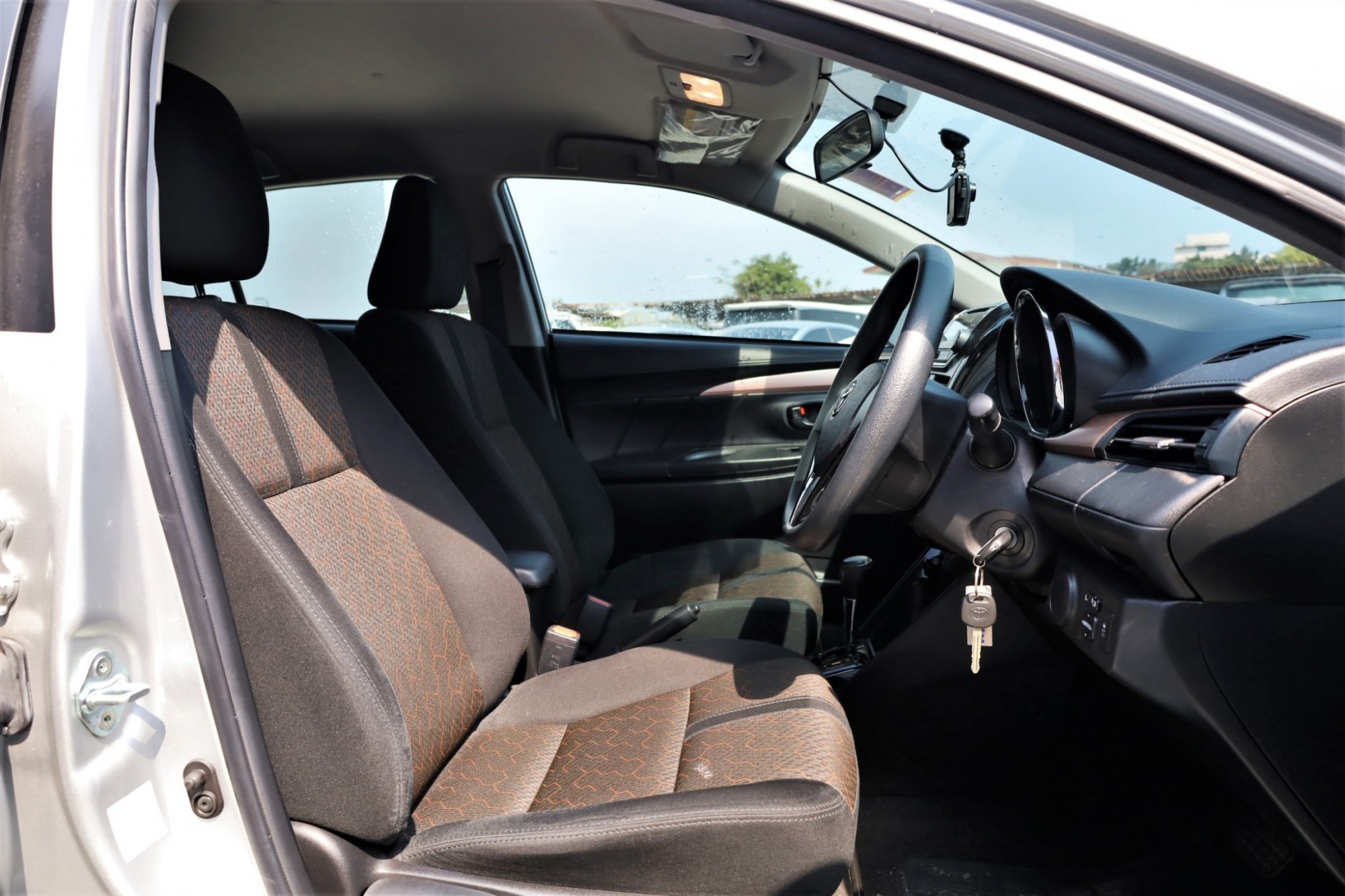 2018 TOYOAt VIOS 1.5E auto ไมล์แท้ 35,000 กม. (รูปที่ 19)