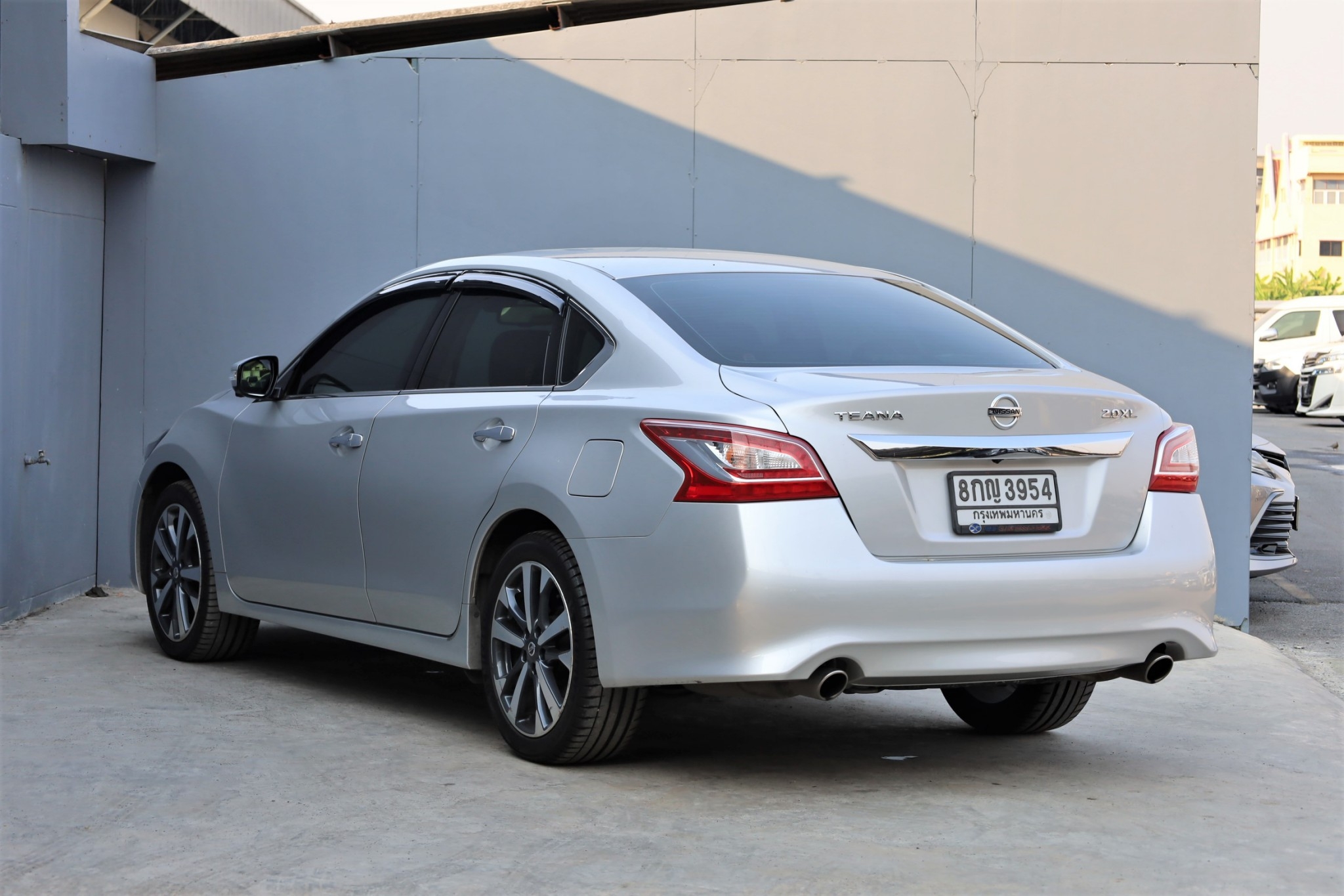 2018 NISSAN TEANA 2.0XL auto หลังคาซันรูฟ ไมล์ 61,xxx km. ฟรีดาวน์