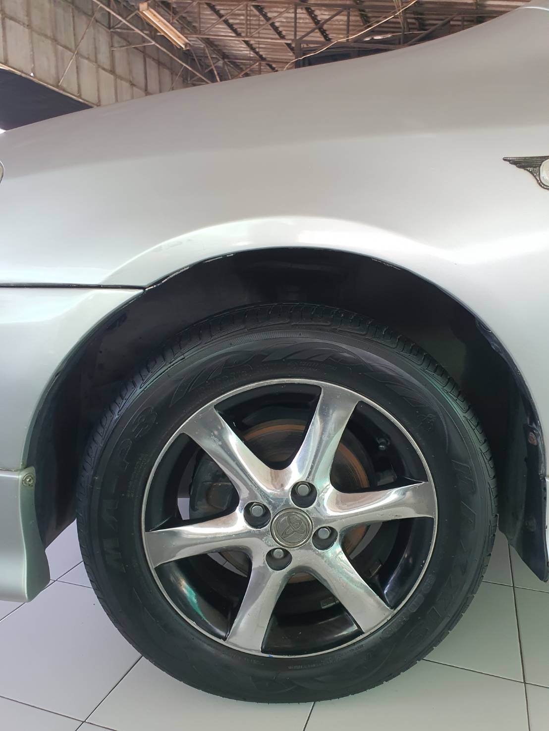 Toyota Corolla Altis 1.6E ปี 2002 สีบรอนซ์เงิน เกียร์ธรรมดา มือ1