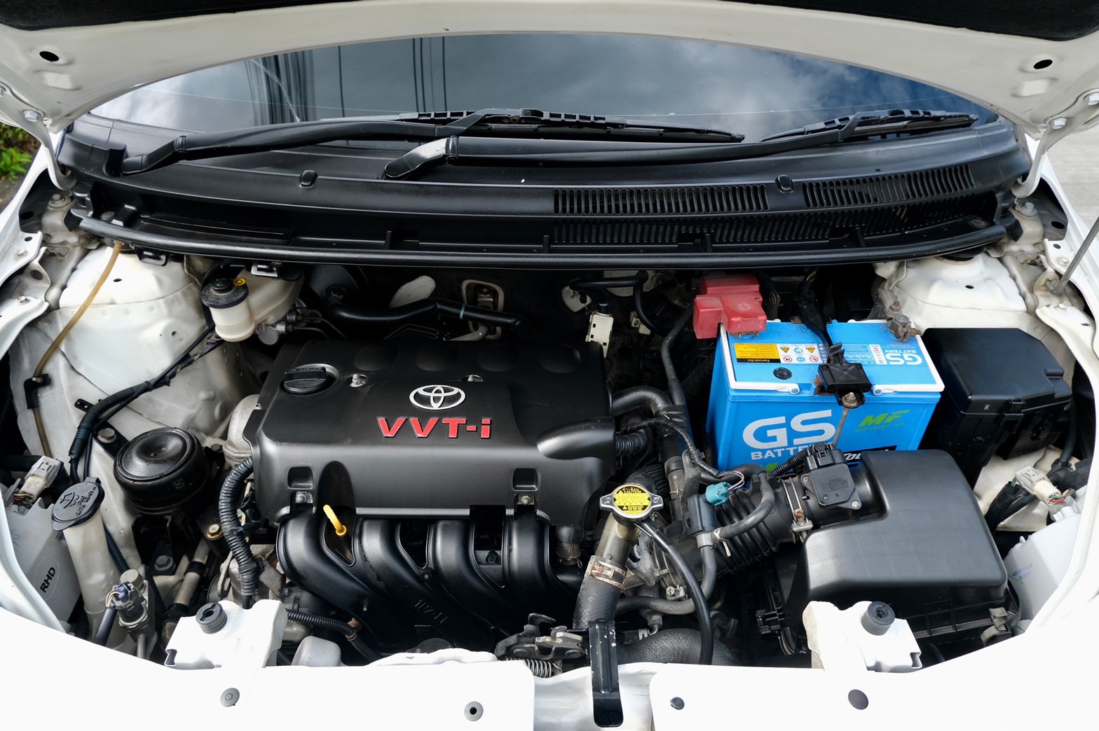 Toyota vios 1.5E ออโต้ เบนซิน ปี2010 สีขาว ฟรีดาวน์ (รูปที่ 11)