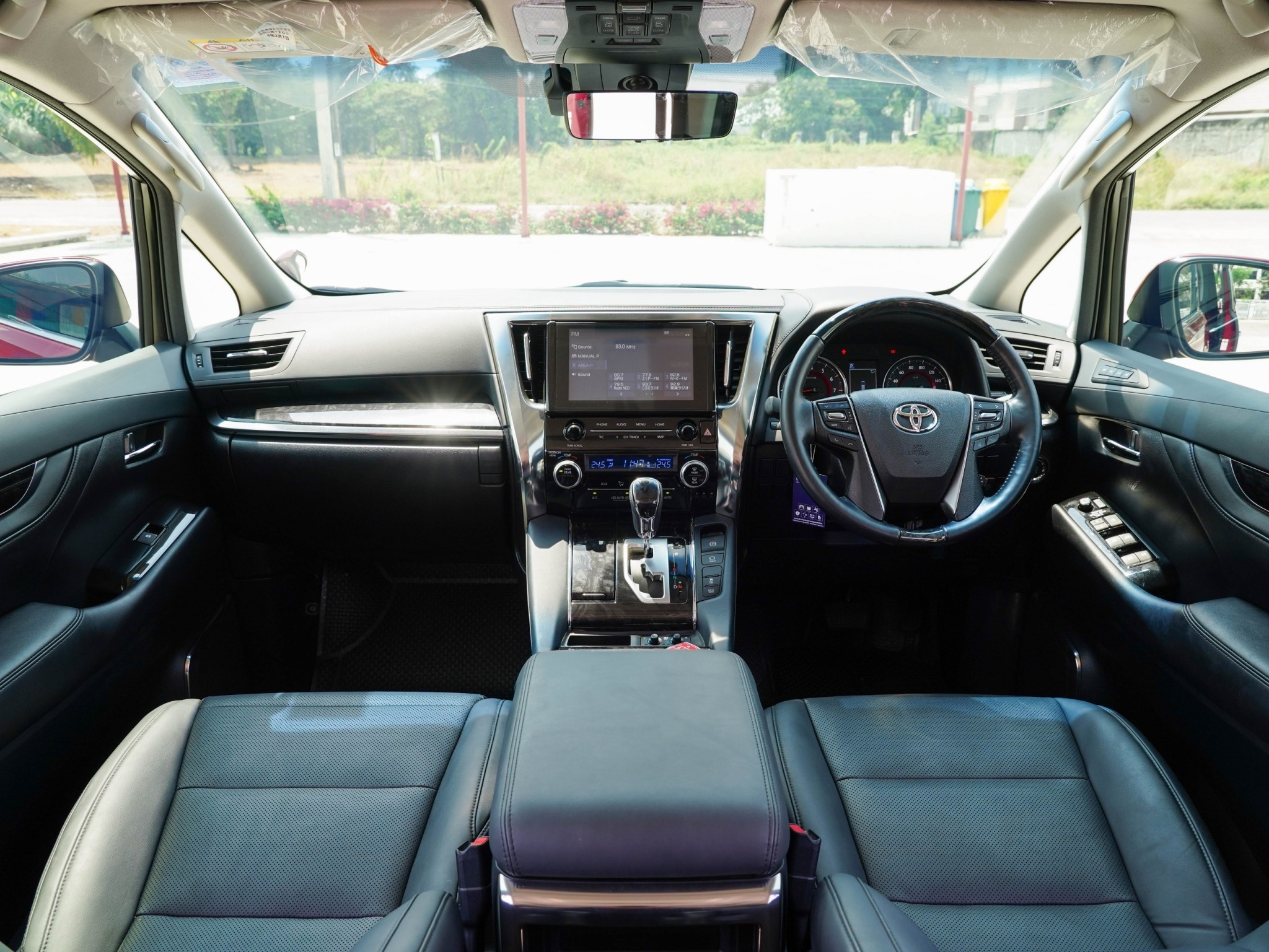TOYOTA ALPHARD 2.5 S C PACKAGE | ปี : 2021 ไมล์ 20,000 กม.