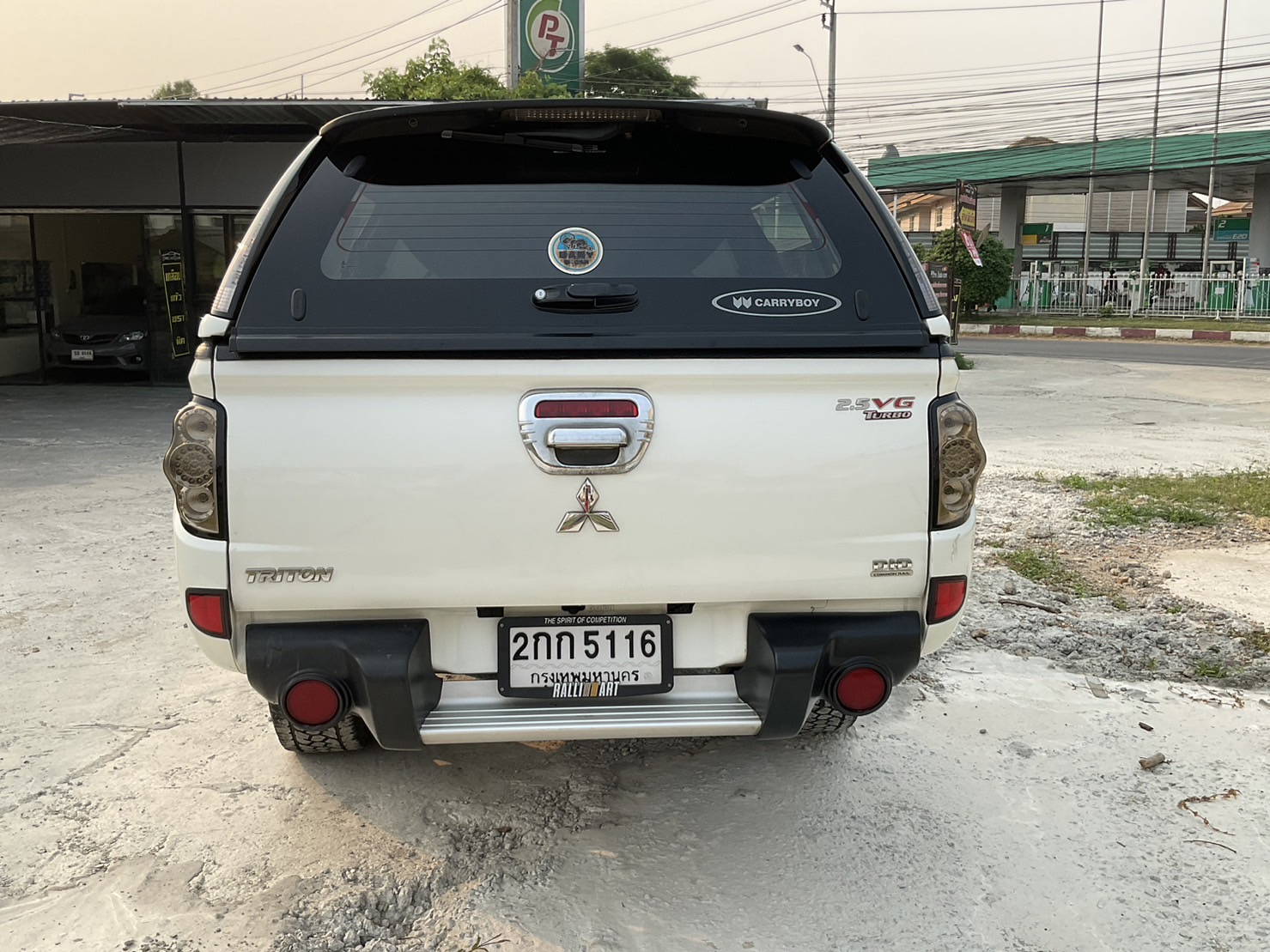 ปี2013 Mitsubishi Triton Double Cab 2.5 GLS Plus VG Turbo auto ฟรีดาวน์