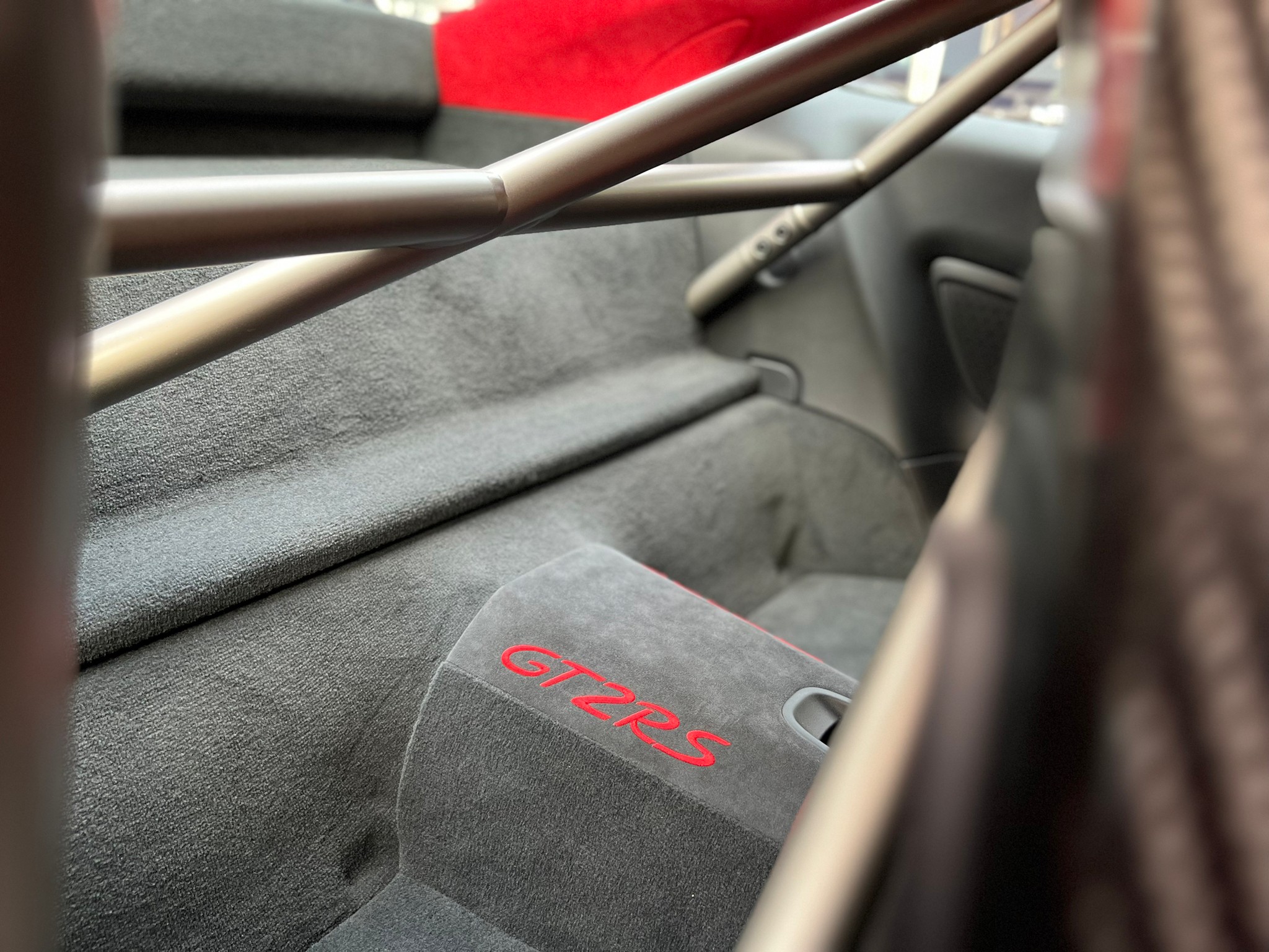2019 Porsche 911 991 Carrera GTS สีขาว (รูปที่ 17)