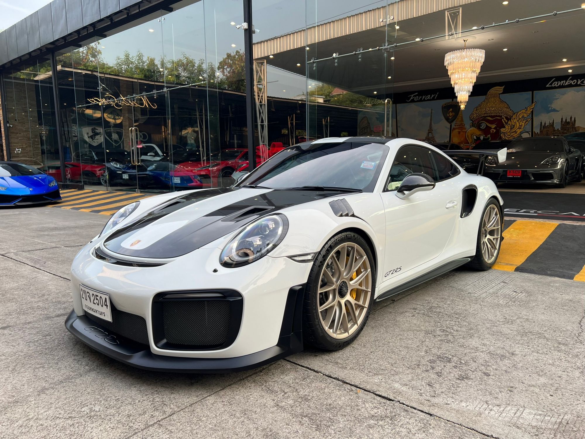 2019 Porsche 911 991 Carrera GTS สีขาว