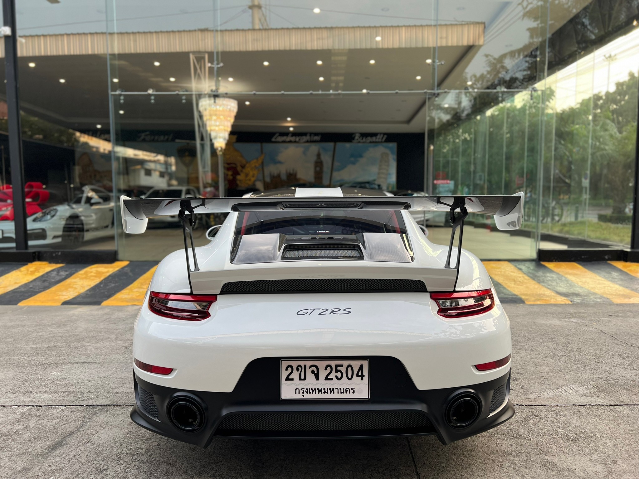 2019 Porsche 911 991 Carrera GTS สีขาว (รูปที่ 3)